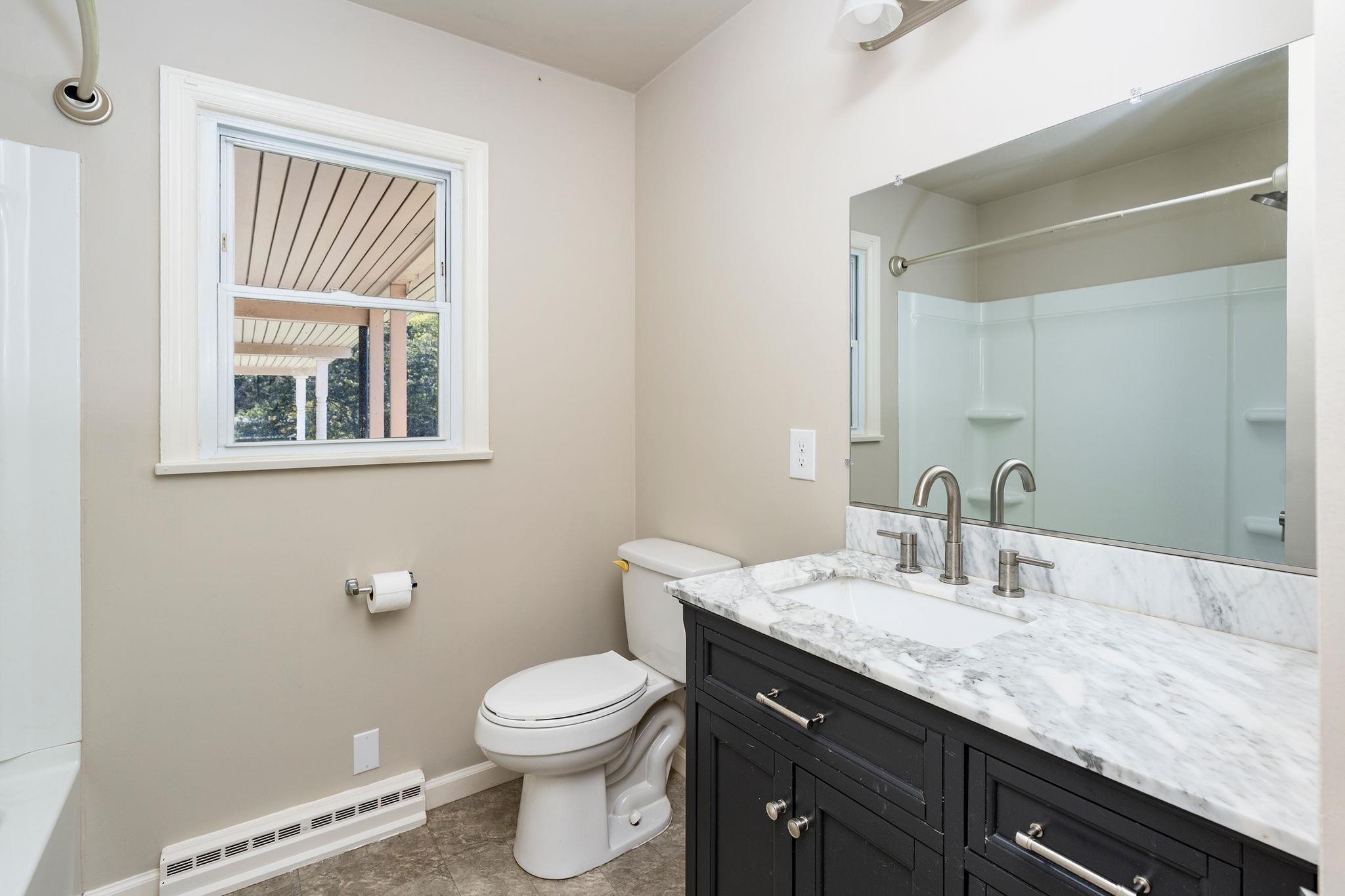 71 HERMITAGE RD, STAUNTON, Virginia 24401, 3 Bedrooms Bedrooms, ,1 BathroomBathrooms,Residential,71 HERMITAGE RD,682451 MLS # 682451 71 HERMITAGE RD, STAUNTON, Virginia 24401, 3 Bedrooms Bedrooms, ,1 BathroomBathrooms,Residential,71 HERMITAGE RD,682451 MLS # 682451