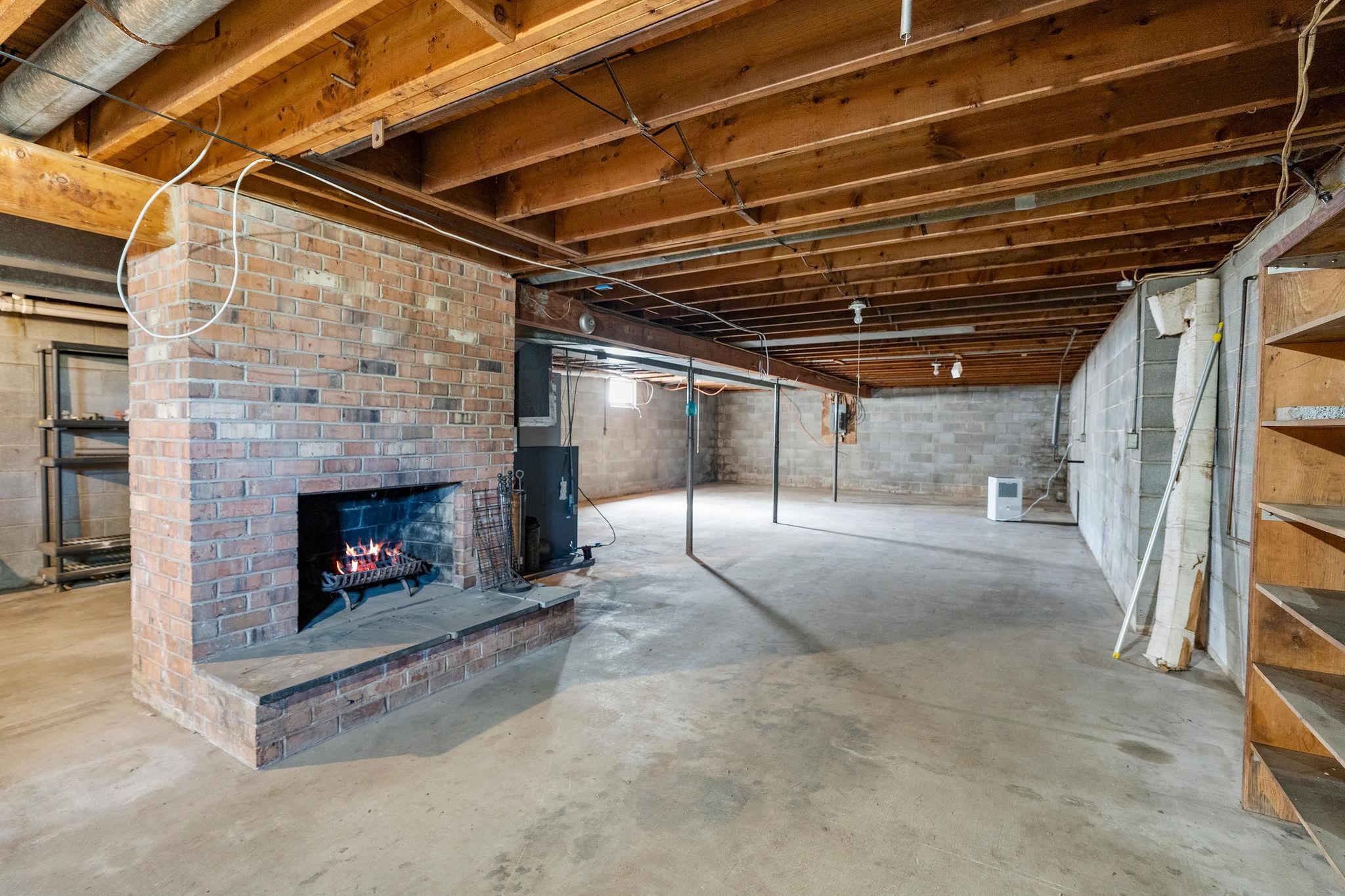 71 HERMITAGE RD, STAUNTON, Virginia 24401, 3 Bedrooms Bedrooms, ,1 BathroomBathrooms,Residential,71 HERMITAGE RD,682451 MLS # 682451 71 HERMITAGE RD, STAUNTON, Virginia 24401, 3 Bedrooms Bedrooms, ,1 BathroomBathrooms,Residential,71 HERMITAGE RD,682451 MLS # 682451