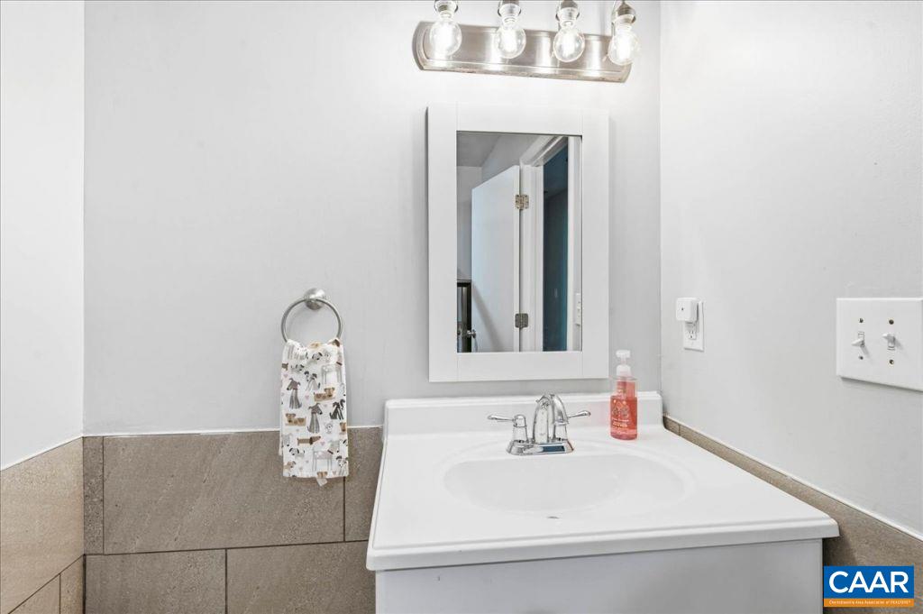 2937 BROOKMERE RD, CHARLOTTESVILLE, Virginia 22901, 6 Bedrooms Bedrooms, ,3 BathroomsBathrooms,Residential,2937 BROOKMERE RD,682454 MLS # 682454 2937 BROOKMERE RD, CHARLOTTESVILLE, Virginia 22901, 6 Bedrooms Bedrooms, ,3 BathroomsBathrooms,Residential,2937 BROOKMERE RD,682454 MLS # 682454