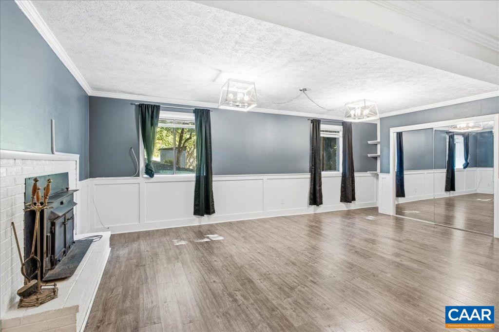 2937 BROOKMERE RD, CHARLOTTESVILLE, Virginia 22901, 6 Bedrooms Bedrooms, ,3 BathroomsBathrooms,Residential,2937 BROOKMERE RD,682454 MLS # 682454 2937 BROOKMERE RD, CHARLOTTESVILLE, Virginia 22901, 6 Bedrooms Bedrooms, ,3 BathroomsBathrooms,Residential,2937 BROOKMERE RD,682454 MLS # 682454