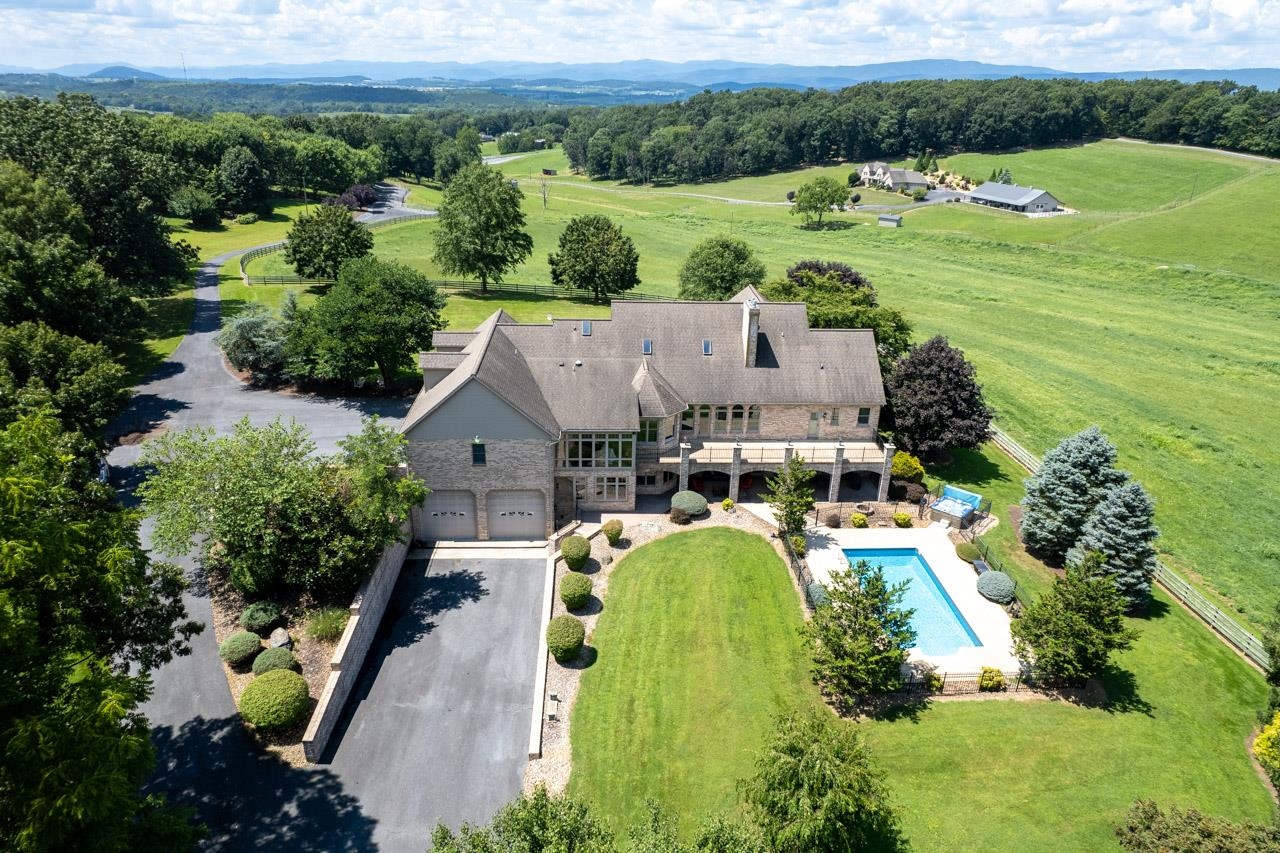 5090 SPRINGHOUSE CIR, ROCKINGHAM, Virginia 22802, 6 Bedrooms Bedrooms, ,5 BathroomsBathrooms,Residential,5090 SPRINGHOUSE CIR,682457 MLS # 682457 5090 SPRINGHOUSE CIR, ROCKINGHAM, Virginia 22802, 6 Bedrooms Bedrooms, ,5 BathroomsBathrooms,Residential,5090 SPRINGHOUSE CIR,682457 MLS # 682457