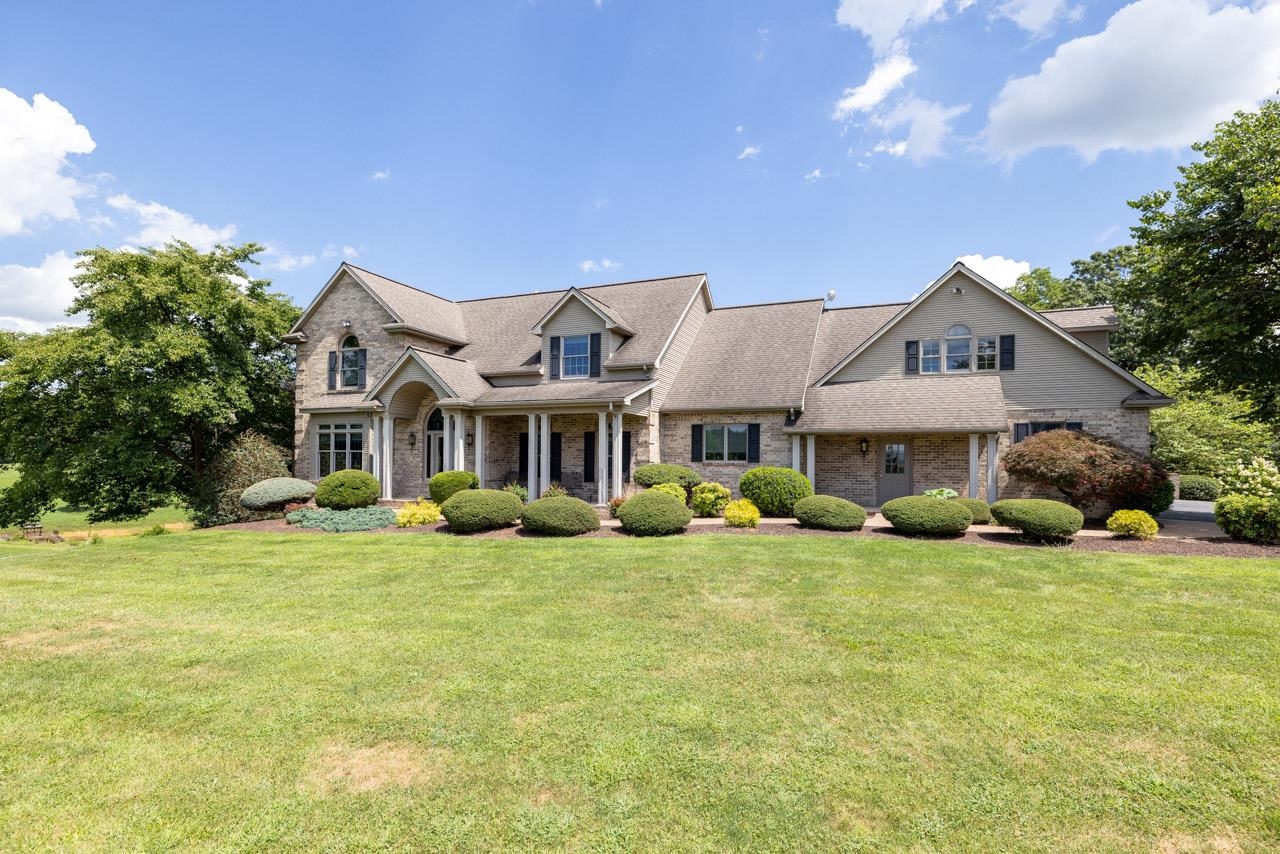 5090 SPRINGHOUSE CIR, ROCKINGHAM, Virginia 22802, 6 Bedrooms Bedrooms, ,5 BathroomsBathrooms,Residential,5090 SPRINGHOUSE CIR,682457 MLS # 682457 5090 SPRINGHOUSE CIR, ROCKINGHAM, Virginia 22802, 6 Bedrooms Bedrooms, ,5 BathroomsBathrooms,Residential,5090 SPRINGHOUSE CIR,682457 MLS # 682457