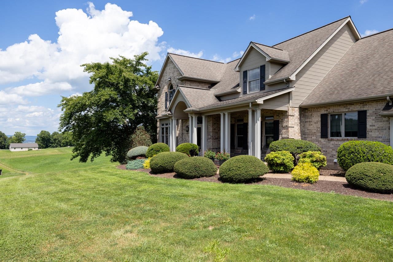 5090 SPRINGHOUSE CIR, ROCKINGHAM, Virginia 22802, 6 Bedrooms Bedrooms, ,5 BathroomsBathrooms,Residential,5090 SPRINGHOUSE CIR,682457 MLS # 682457 5090 SPRINGHOUSE CIR, ROCKINGHAM, Virginia 22802, 6 Bedrooms Bedrooms, ,5 BathroomsBathrooms,Residential,5090 SPRINGHOUSE CIR,682457 MLS # 682457