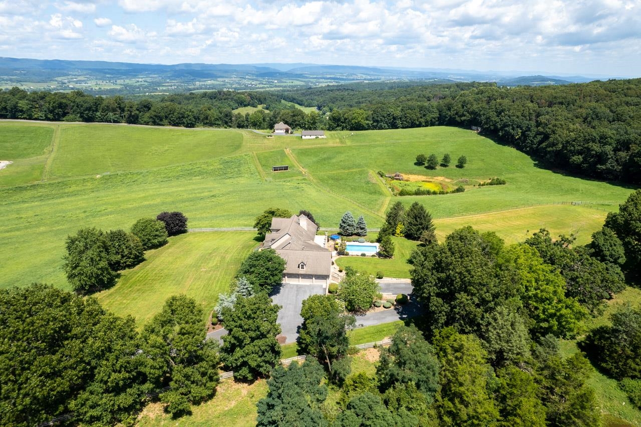 5090 SPRINGHOUSE CIR, ROCKINGHAM, Virginia 22802, 6 Bedrooms Bedrooms, ,5 BathroomsBathrooms,Residential,5090 SPRINGHOUSE CIR,682457 MLS # 682457 5090 SPRINGHOUSE CIR, ROCKINGHAM, Virginia 22802, 6 Bedrooms Bedrooms, ,5 BathroomsBathrooms,Residential,5090 SPRINGHOUSE CIR,682457 MLS # 682457