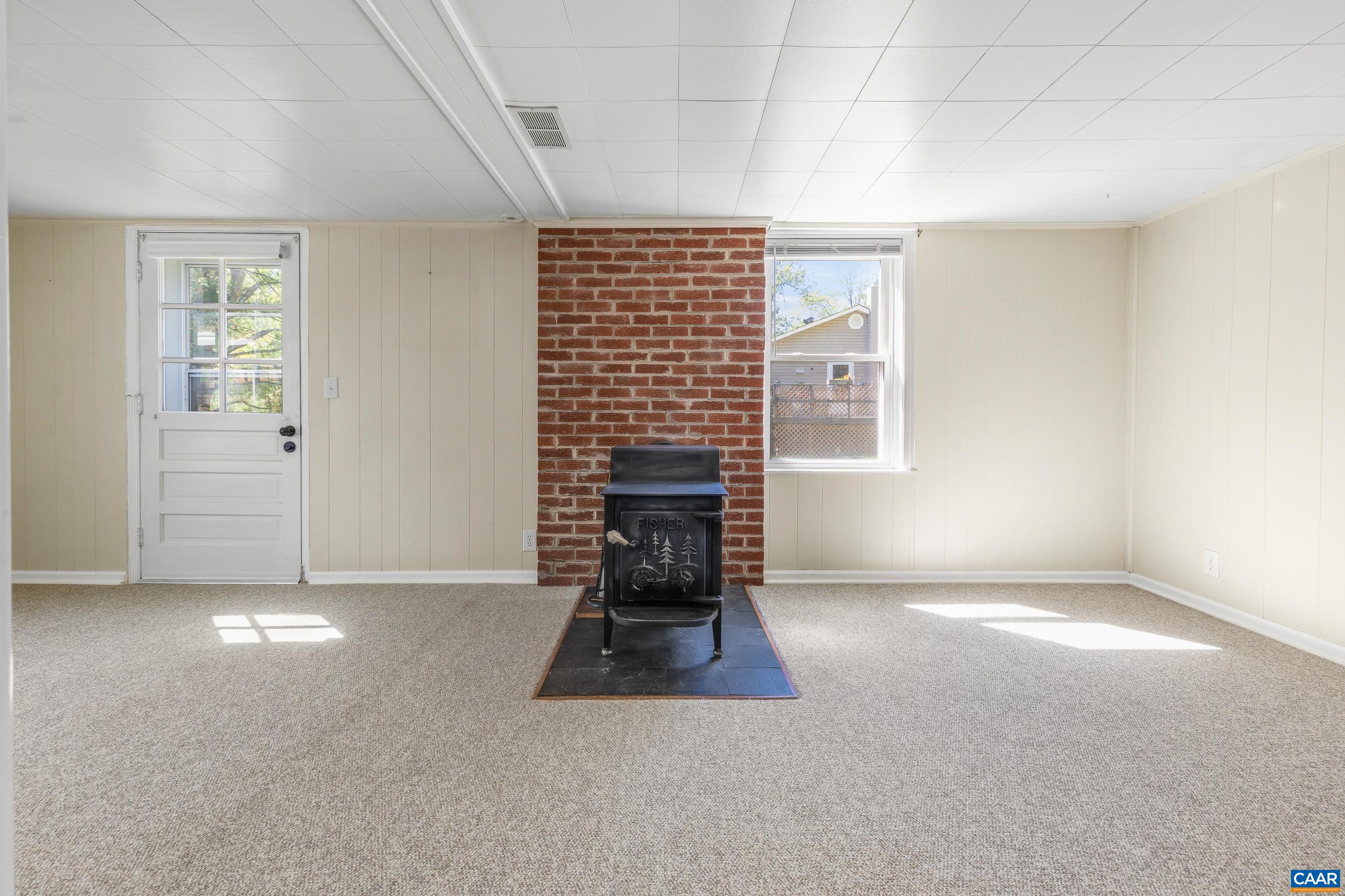 2112 CARPENTERS MILL RD, BARBOURSVILLE, Virginia 22923, 3 Bedrooms Bedrooms, ,2 BathroomsBathrooms,Residential,2112 CARPENTERS MILL RD,678658 MLS # 678658