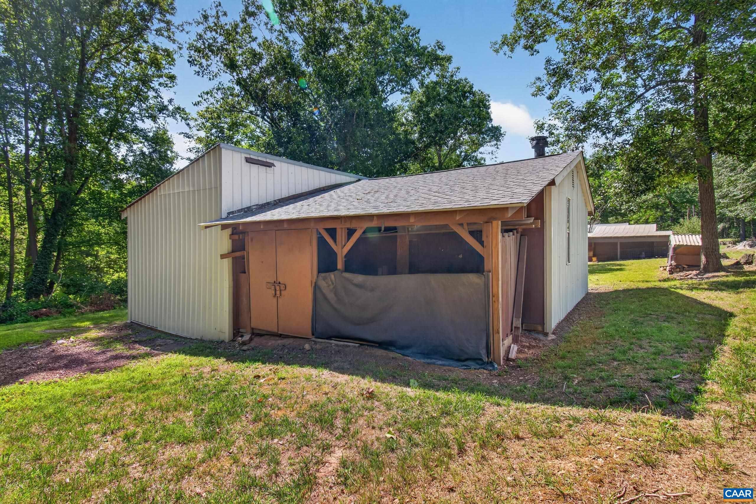 2112 CARPENTERS MILL RD, BARBOURSVILLE, Virginia 22923, 3 Bedrooms Bedrooms, ,2 BathroomsBathrooms,Residential,2112 CARPENTERS MILL RD,678658 MLS # 678658