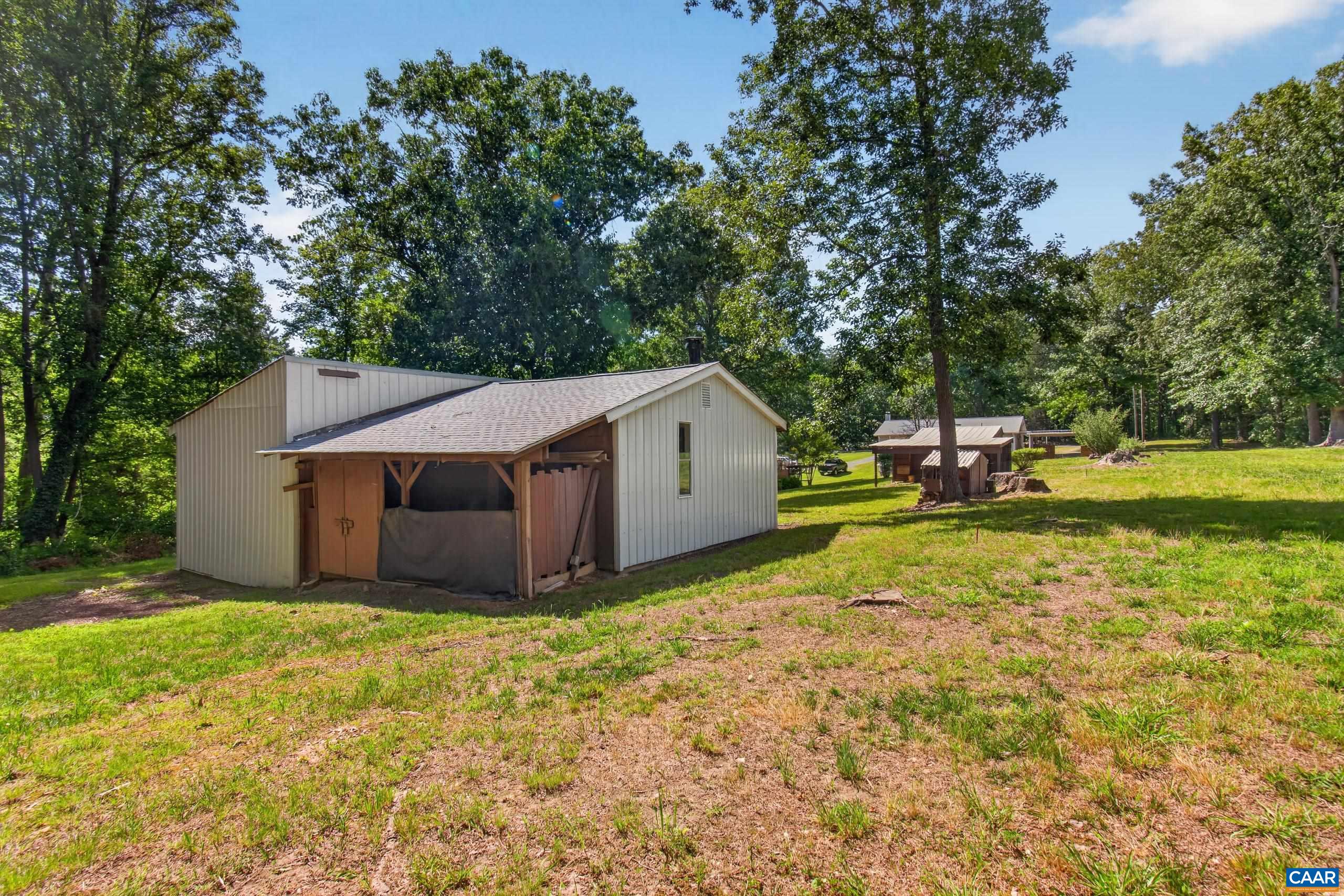 2112 CARPENTERS MILL RD, BARBOURSVILLE, Virginia 22923, 3 Bedrooms Bedrooms, ,2 BathroomsBathrooms,Residential,2112 CARPENTERS MILL RD,678658 MLS # 678658