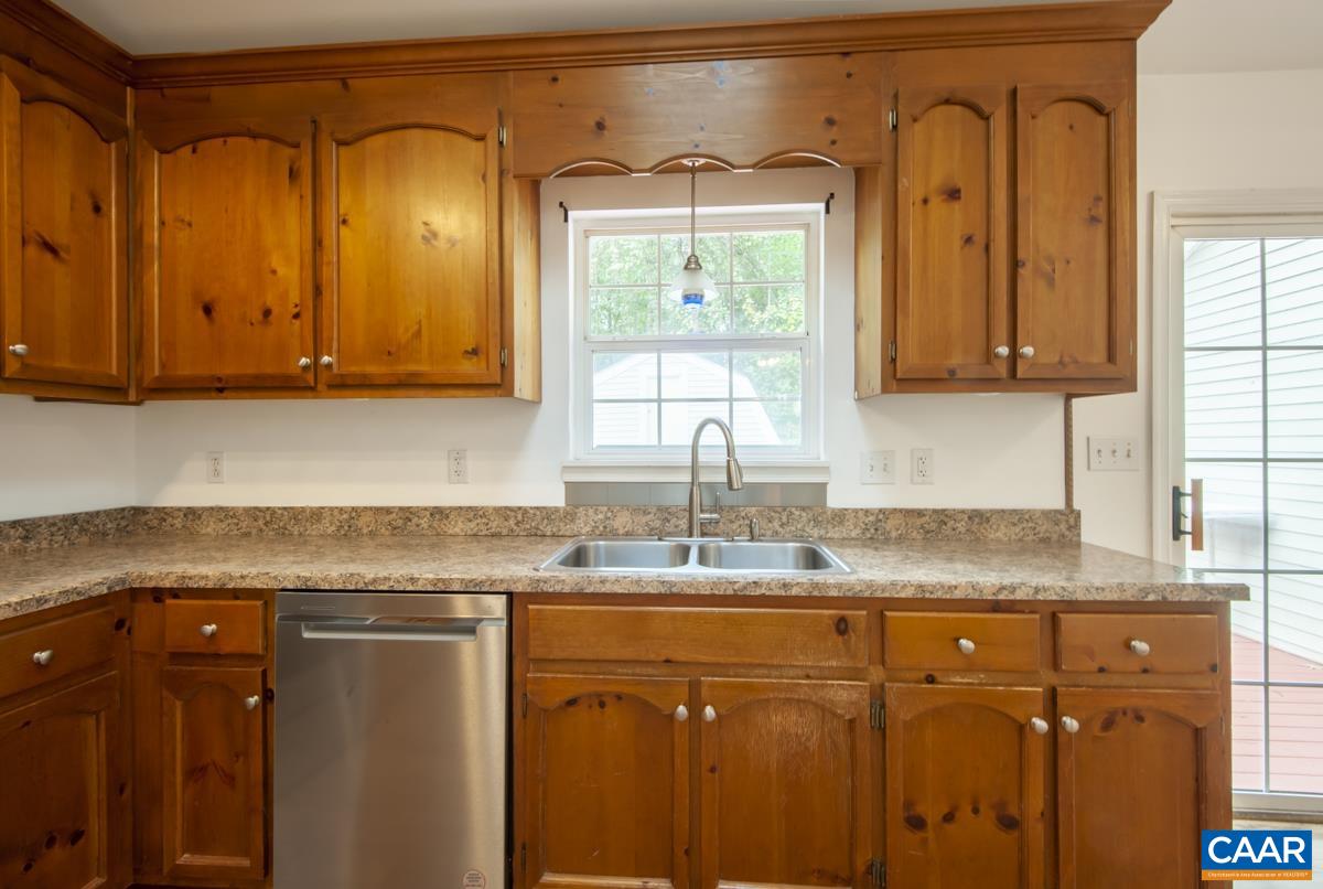 5 LOBLOLLY RD, PALMYRA, Virginia 22963, 5 Bedrooms Bedrooms, ,3 BathroomsBathrooms,Residential,5 LOBLOLLY RD,682319 MLS # 682319