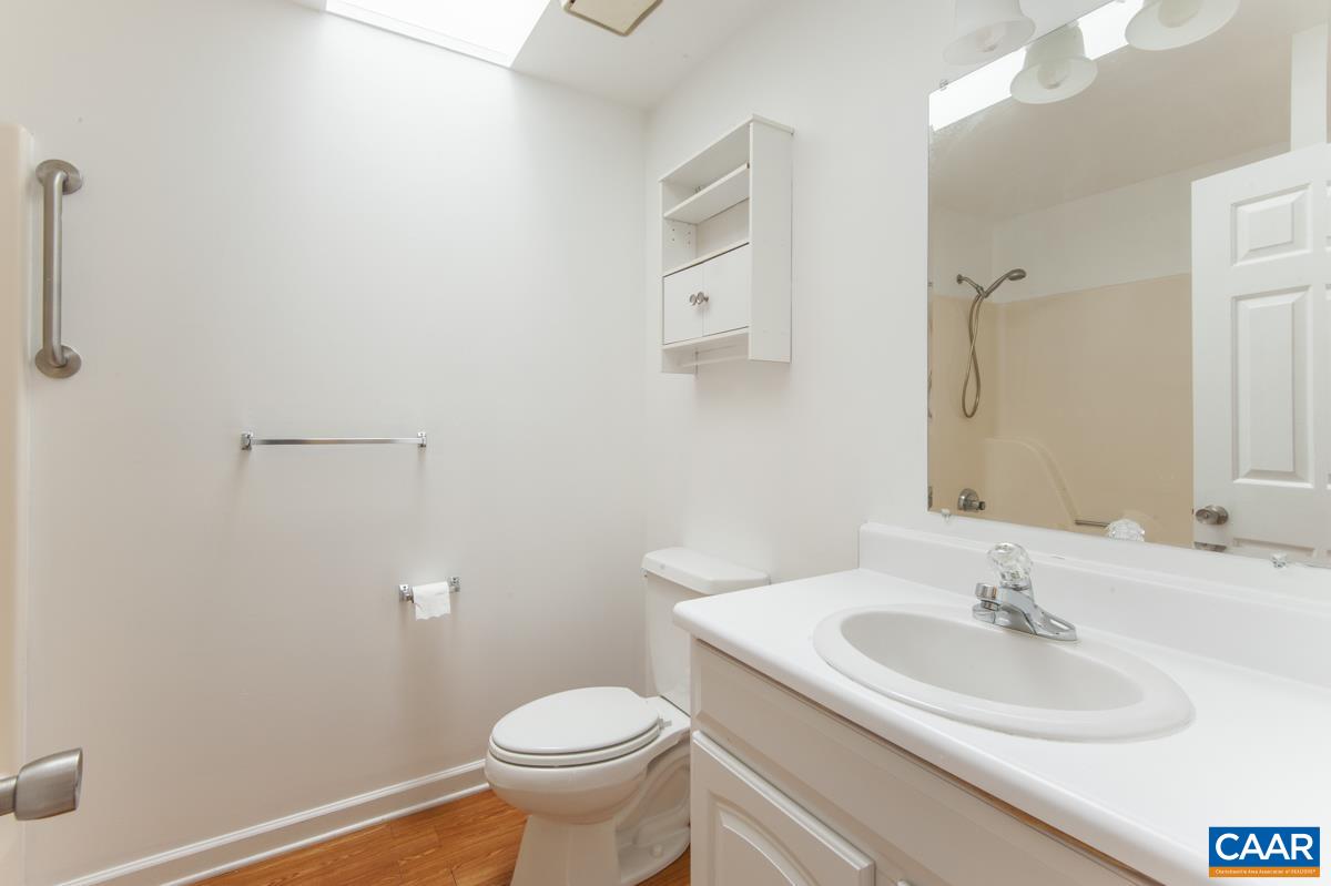 5 LOBLOLLY RD, PALMYRA, Virginia 22963, 5 Bedrooms Bedrooms, ,3 BathroomsBathrooms,Residential,5 LOBLOLLY RD,682319 MLS # 682319