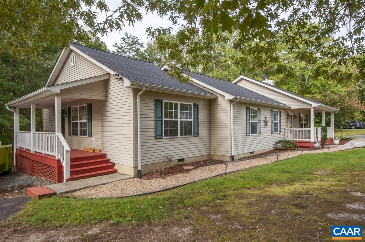 5 LOBLOLLY RD, PALMYRA, Virginia 22963, 5 Bedrooms Bedrooms, ,3 BathroomsBathrooms,Residential,5 LOBLOLLY RD,682319 MLS # 682319