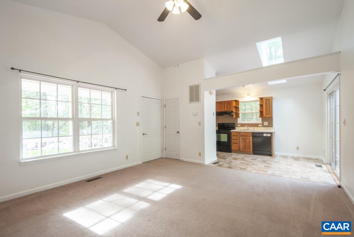 5 LOBLOLLY RD, PALMYRA, Virginia 22963, 5 Bedrooms Bedrooms, ,3 BathroomsBathrooms,Residential,5 LOBLOLLY RD,682319 MLS # 682319