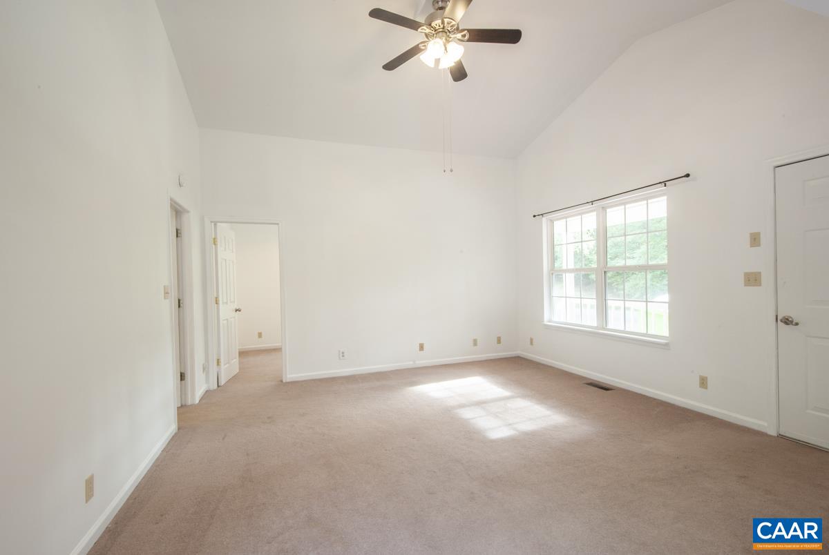 5 LOBLOLLY RD, PALMYRA, Virginia 22963, 5 Bedrooms Bedrooms, ,3 BathroomsBathrooms,Residential,5 LOBLOLLY RD,682319 MLS # 682319