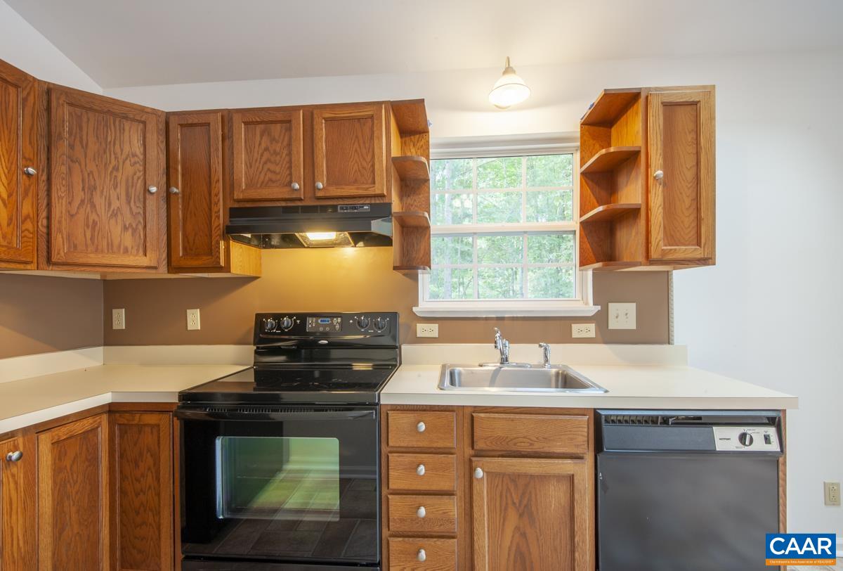 5 LOBLOLLY RD, PALMYRA, Virginia 22963, 5 Bedrooms Bedrooms, ,3 BathroomsBathrooms,Residential,5 LOBLOLLY RD,682319 MLS # 682319