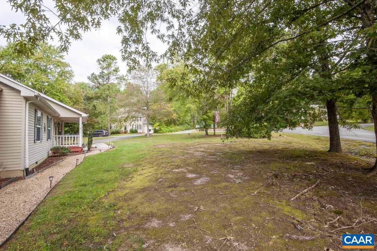 5 LOBLOLLY RD, PALMYRA, Virginia 22963, 5 Bedrooms Bedrooms, ,3 BathroomsBathrooms,Residential,5 LOBLOLLY RD,682319 MLS # 682319