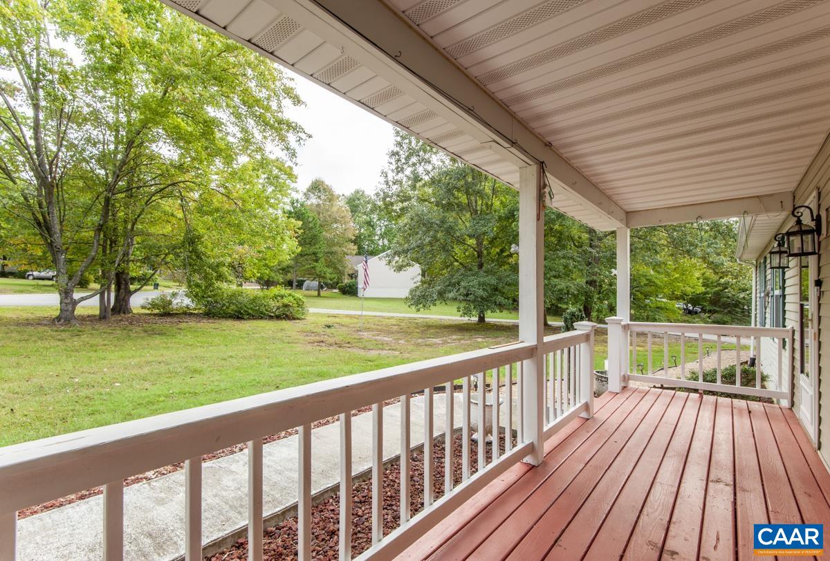 5 LOBLOLLY RD, PALMYRA, Virginia 22963, 5 Bedrooms Bedrooms, ,3 BathroomsBathrooms,Residential,5 LOBLOLLY RD,682319 MLS # 682319