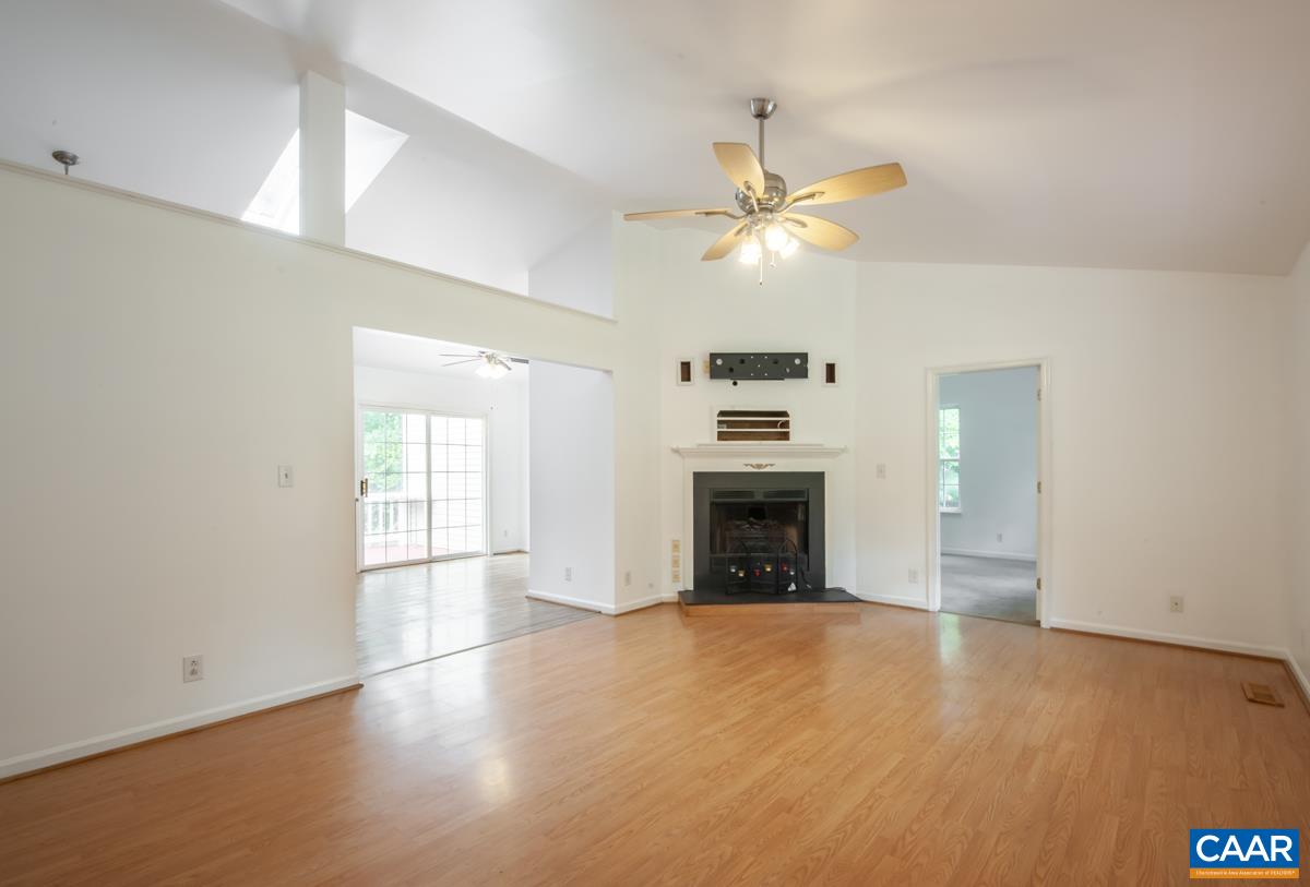 5 LOBLOLLY RD, PALMYRA, Virginia 22963, 5 Bedrooms Bedrooms, ,3 BathroomsBathrooms,Residential,5 LOBLOLLY RD,682319 MLS # 682319