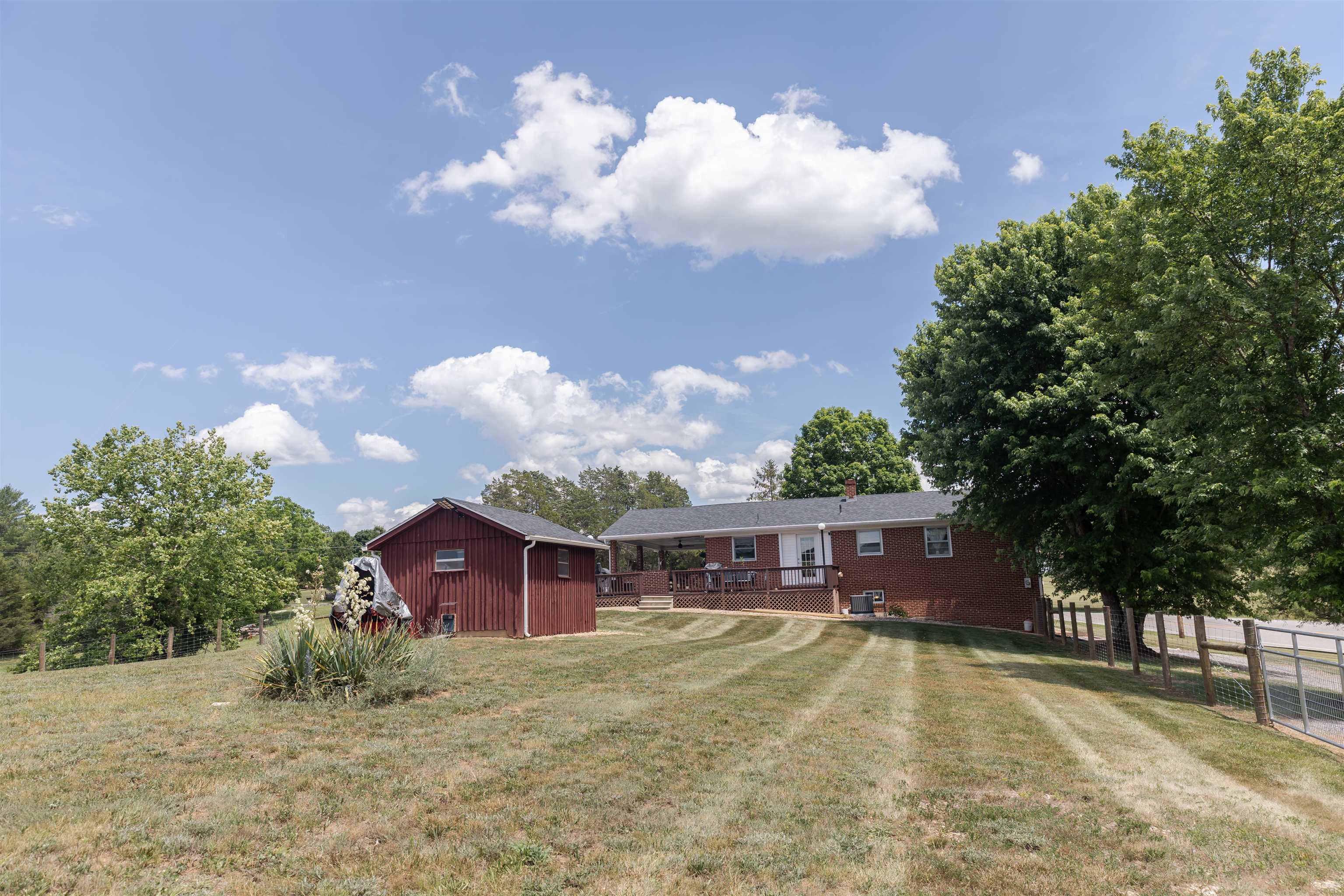 896 COLLIERSTOWN RD, LEXINGTON, Virginia 24450, 3 Bedrooms Bedrooms, ,2 BathroomsBathrooms,Residential,896 COLLIERSTOWN RD,682470 MLS # 682470 896 COLLIERSTOWN RD, LEXINGTON, Virginia 24450, 3 Bedrooms Bedrooms, ,2 BathroomsBathrooms,Residential,896 COLLIERSTOWN RD,682470 MLS # 682470