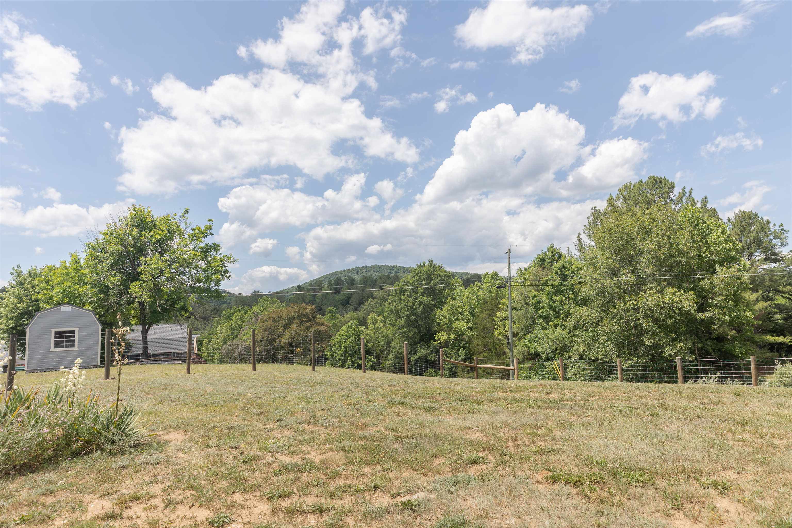 896 COLLIERSTOWN RD, LEXINGTON, Virginia 24450, 3 Bedrooms Bedrooms, ,2 BathroomsBathrooms,Residential,896 COLLIERSTOWN RD,682470 MLS # 682470 896 COLLIERSTOWN RD, LEXINGTON, Virginia 24450, 3 Bedrooms Bedrooms, ,2 BathroomsBathrooms,Residential,896 COLLIERSTOWN RD,682470 MLS # 682470