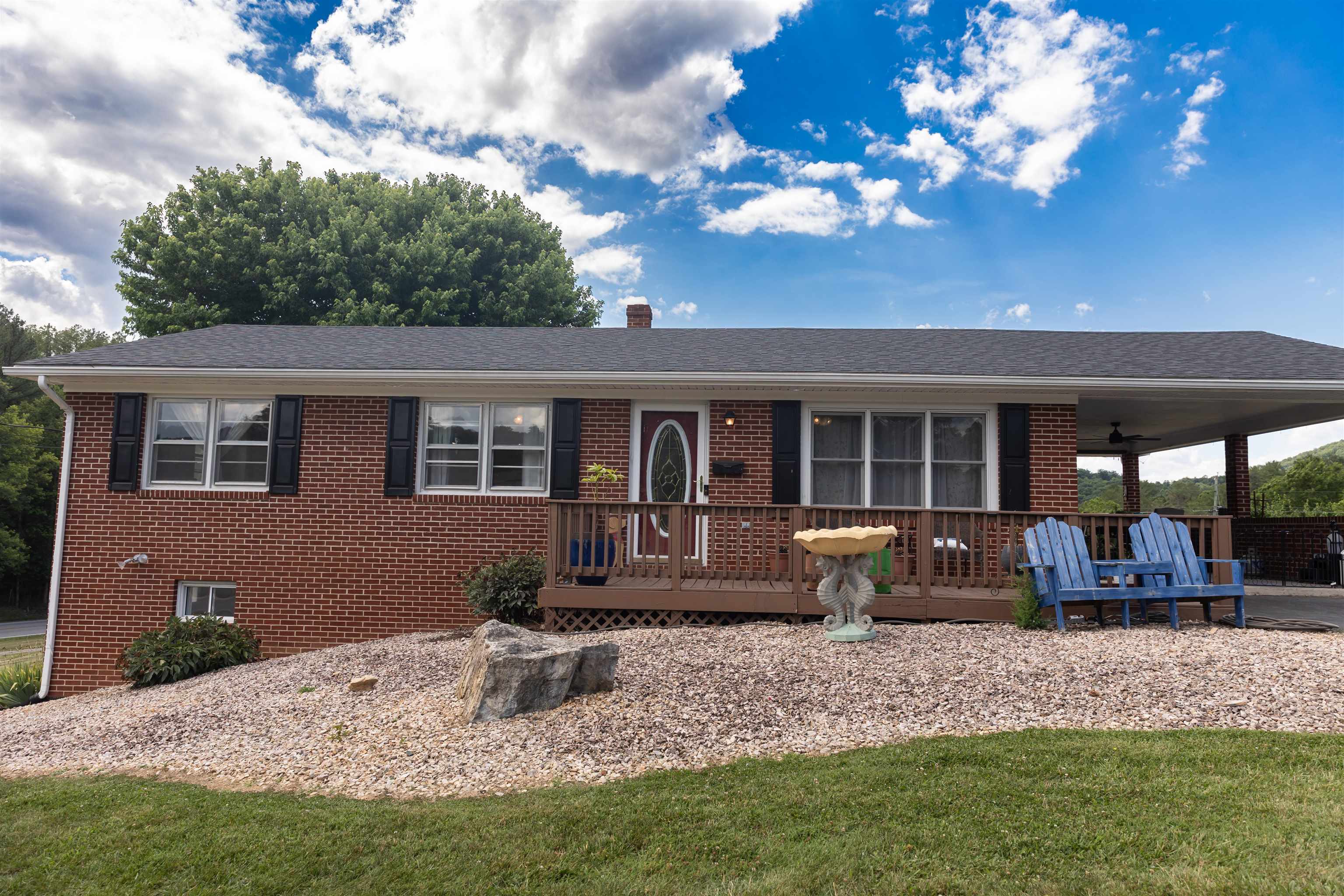 896 COLLIERSTOWN RD, LEXINGTON, Virginia 24450, 3 Bedrooms Bedrooms, ,2 BathroomsBathrooms,Residential,896 COLLIERSTOWN RD,682470 MLS # 682470 896 COLLIERSTOWN RD, LEXINGTON, Virginia 24450, 3 Bedrooms Bedrooms, ,2 BathroomsBathrooms,Residential,896 COLLIERSTOWN RD,682470 MLS # 682470
