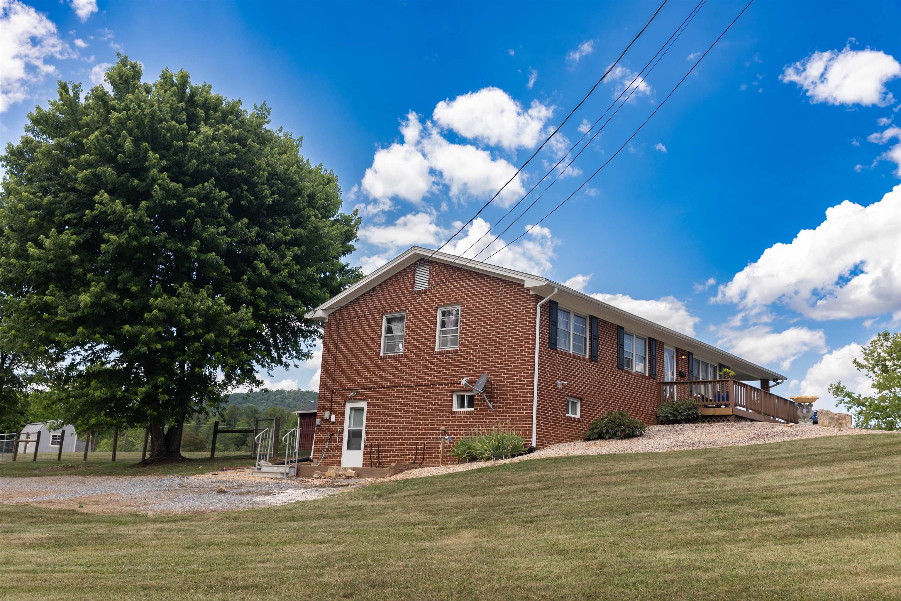 896 COLLIERSTOWN RD, LEXINGTON, Virginia 24450, 3 Bedrooms Bedrooms, ,2 BathroomsBathrooms,Residential,896 COLLIERSTOWN RD,682470 MLS # 682470 896 COLLIERSTOWN RD, LEXINGTON, Virginia 24450, 3 Bedrooms Bedrooms, ,2 BathroomsBathrooms,Residential,896 COLLIERSTOWN RD,682470 MLS # 682470