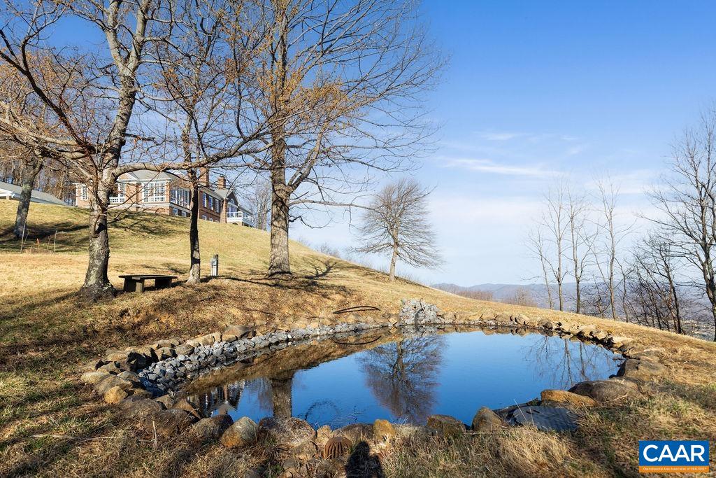 2611 BRYANT MOUNTAIN RD, ROSELAND, Virginia 22967, 3 Bedrooms Bedrooms, ,2 BathroomsBathrooms,Residential,2611 BRYANT MOUNTAIN RD,674507 MLS # 674507