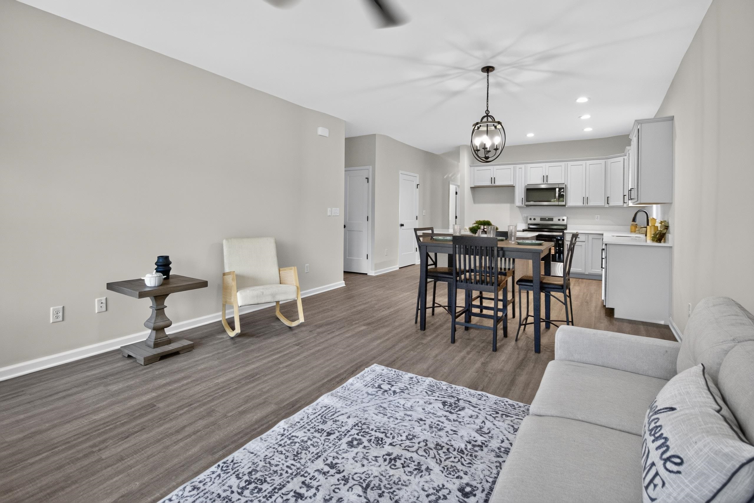 91 BEVERLEY ST, VERONA, Virginia 24482, 3 Bedrooms Bedrooms, ,2 BathroomsBathrooms,Residential,91 BEVERLEY ST,675980 MLS # 675980