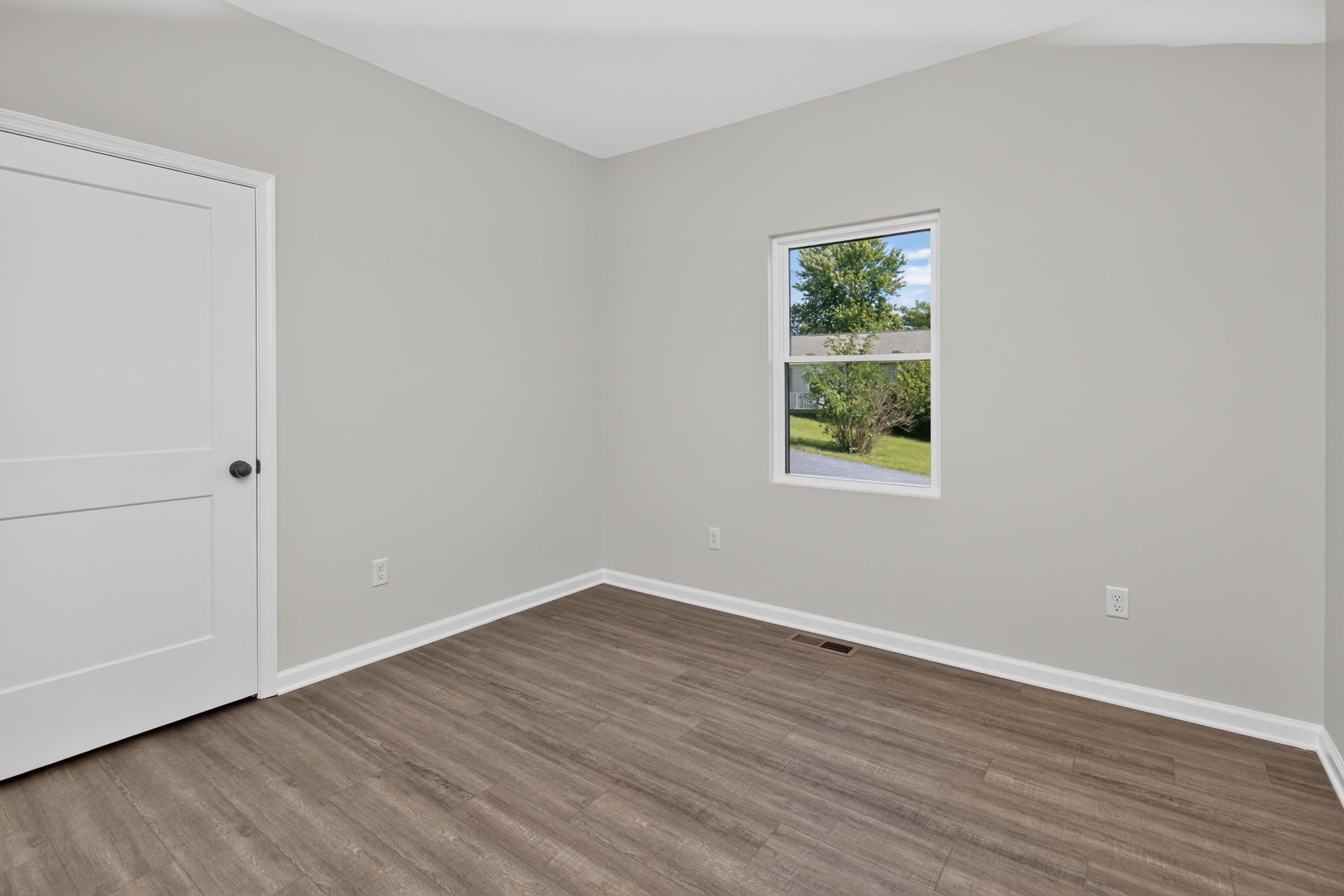 91 BEVERLEY ST, VERONA, Virginia 24482, 3 Bedrooms Bedrooms, ,2 BathroomsBathrooms,Residential,91 BEVERLEY ST,675980 MLS # 675980