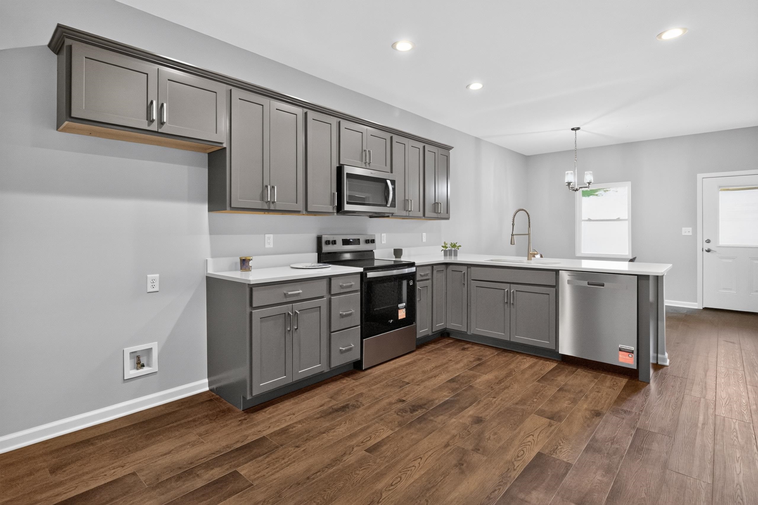 93 BEVERLEY ST, VERONA, Virginia 24482, 3 Bedrooms Bedrooms, ,2 BathroomsBathrooms,Residential,93 BEVERLEY ST,676054 MLS # 676054 93 BEVERLEY ST, VERONA, Virginia 24482, 3 Bedrooms Bedrooms, ,2 BathroomsBathrooms,Residential,93 BEVERLEY ST,676054 MLS # 676054