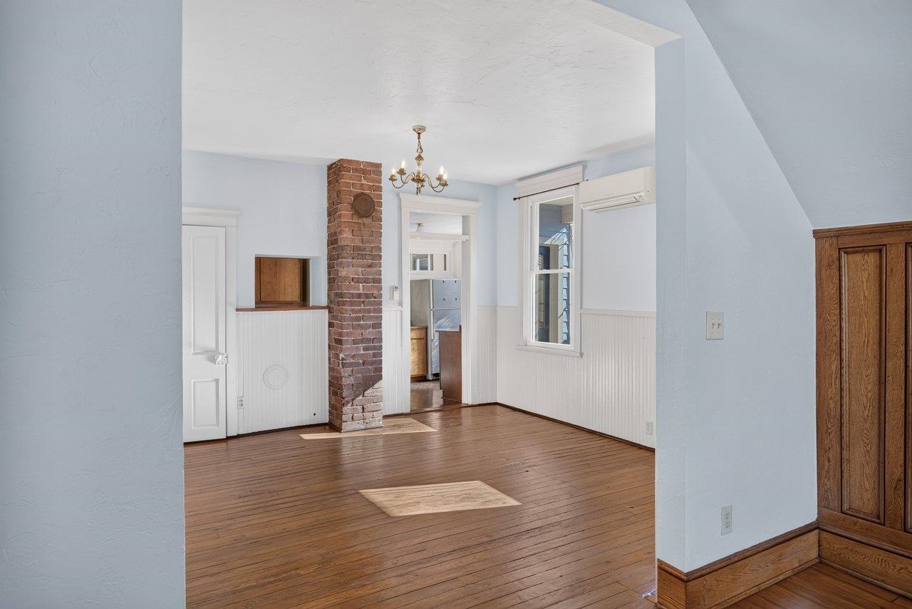 148 W WOLFE ST, HARRISONBURG, Virginia 22802, ,Residential,148 W WOLFE ST,682473 MLS # 682473 148 W WOLFE ST, HARRISONBURG, Virginia 22802, ,Residential,148 W WOLFE ST,682473 MLS # 682473
