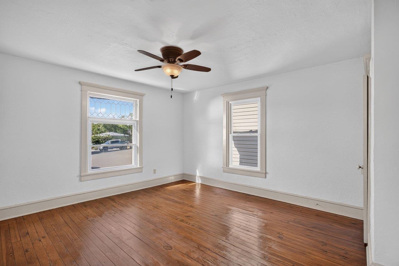 148 W WOLFE ST, HARRISONBURG, Virginia 22802, ,Residential,148 W WOLFE ST,682473 MLS # 682473 148 W WOLFE ST, HARRISONBURG, Virginia 22802, ,Residential,148 W WOLFE ST,682473 MLS # 682473