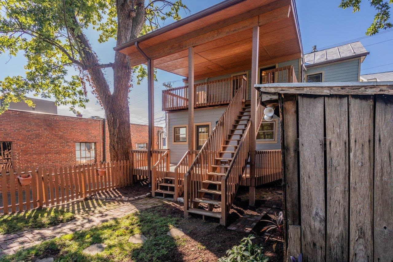 148 W WOLFE ST, HARRISONBURG, Virginia 22802, ,Residential,148 W WOLFE ST,682473 MLS # 682473 148 W WOLFE ST, HARRISONBURG, Virginia 22802, ,Residential,148 W WOLFE ST,682473 MLS # 682473