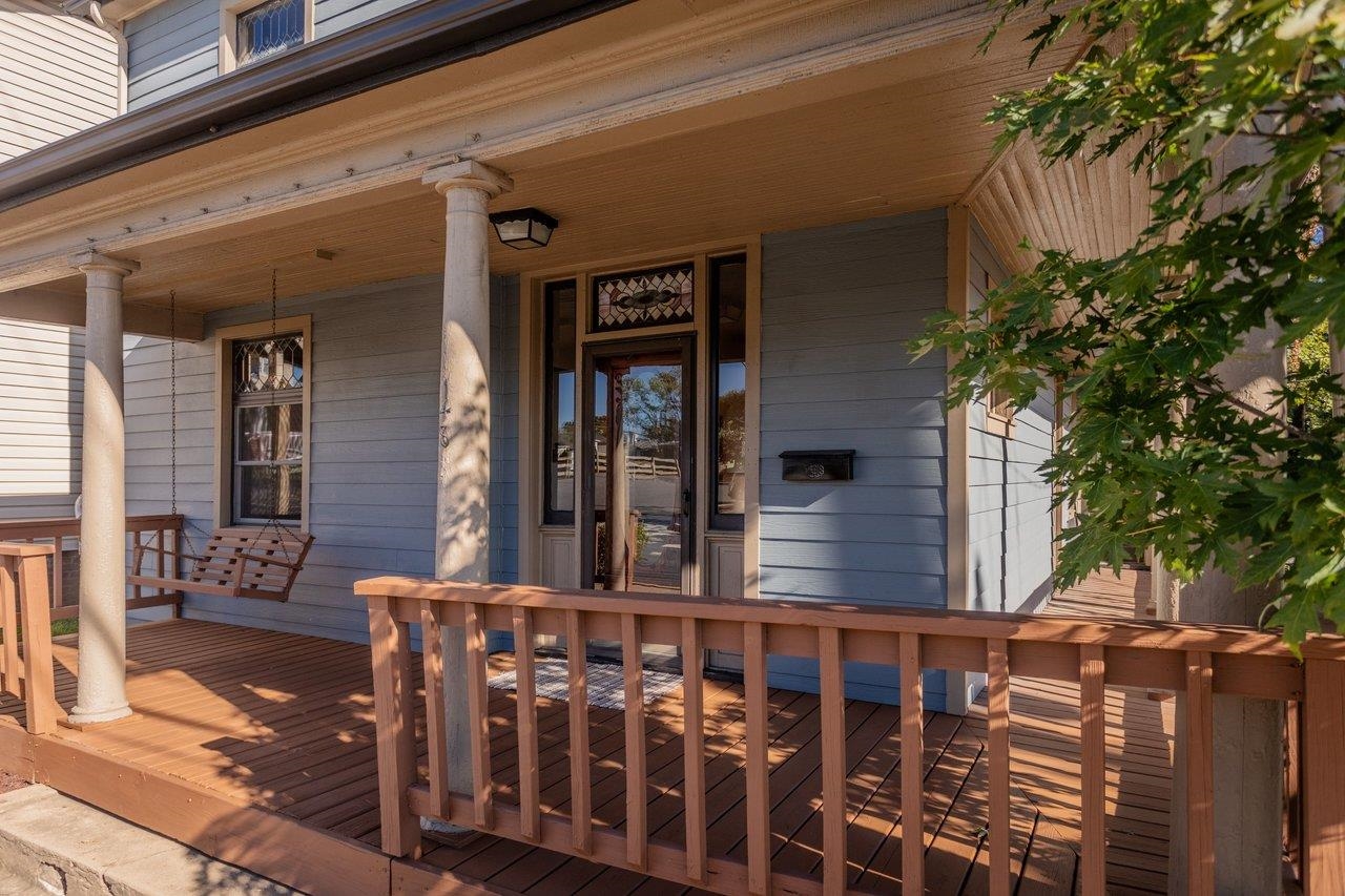 148 W WOLFE ST, HARRISONBURG, Virginia 22802, ,Residential,148 W WOLFE ST,682473 MLS # 682473 148 W WOLFE ST, HARRISONBURG, Virginia 22802, ,Residential,148 W WOLFE ST,682473 MLS # 682473