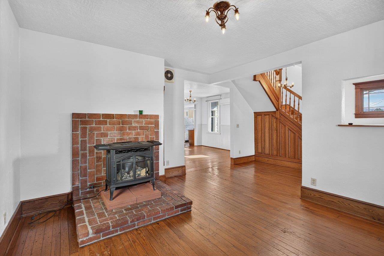 148 W WOLFE ST, HARRISONBURG, Virginia 22802, ,Residential,148 W WOLFE ST,682473 MLS # 682473 148 W WOLFE ST, HARRISONBURG, Virginia 22802, ,Residential,148 W WOLFE ST,682473 MLS # 682473