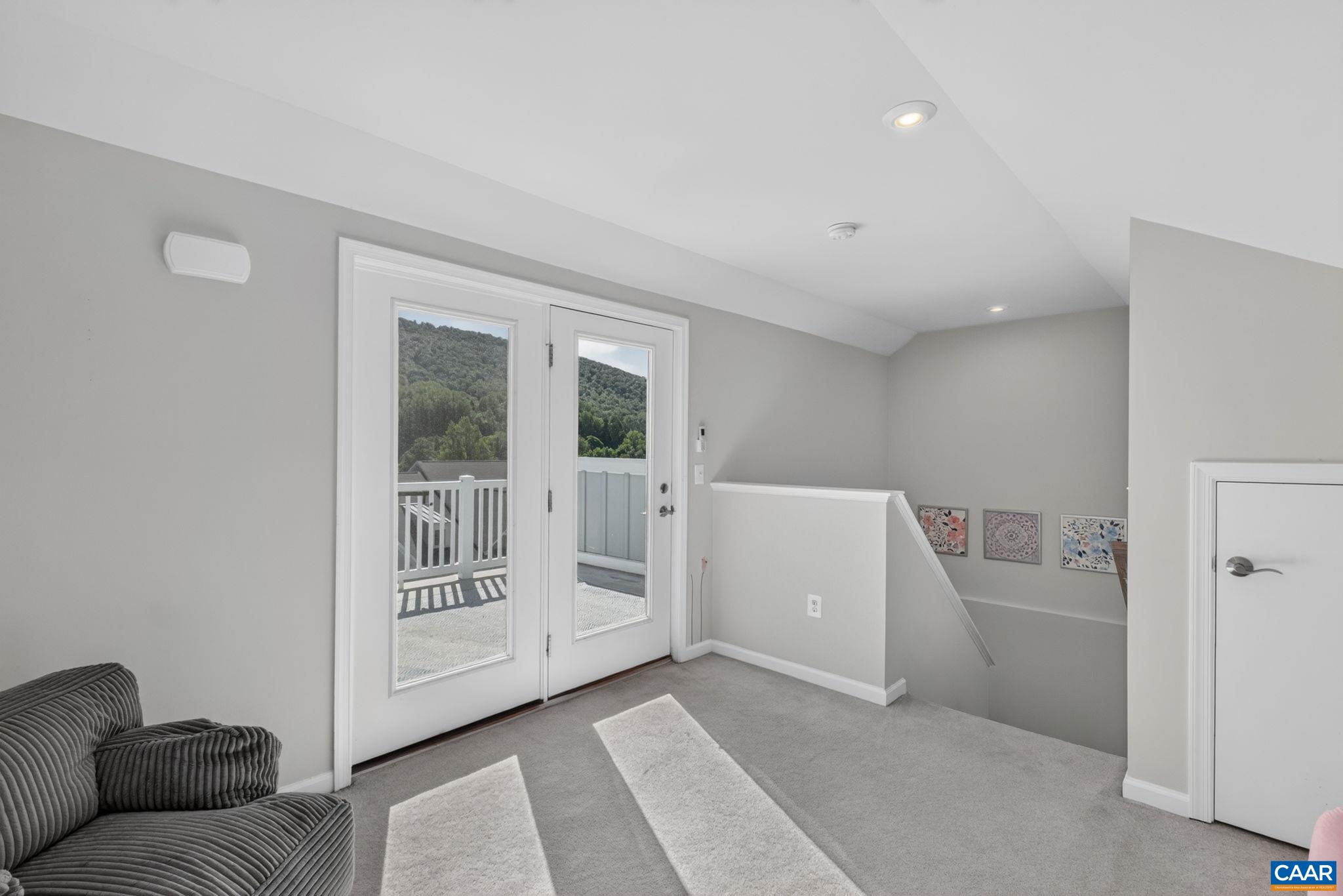 4708 LOYOLA WAY, CHARLOTTESVILLE, Virginia 22902, 3 Bedrooms Bedrooms, ,2 BathroomsBathrooms,Residential,4708 LOYOLA WAY,682410 MLS # 682410 4708 LOYOLA WAY, CHARLOTTESVILLE, Virginia 22902, 3 Bedrooms Bedrooms, ,2 BathroomsBathrooms,Residential,4708 LOYOLA WAY,682410 MLS # 682410