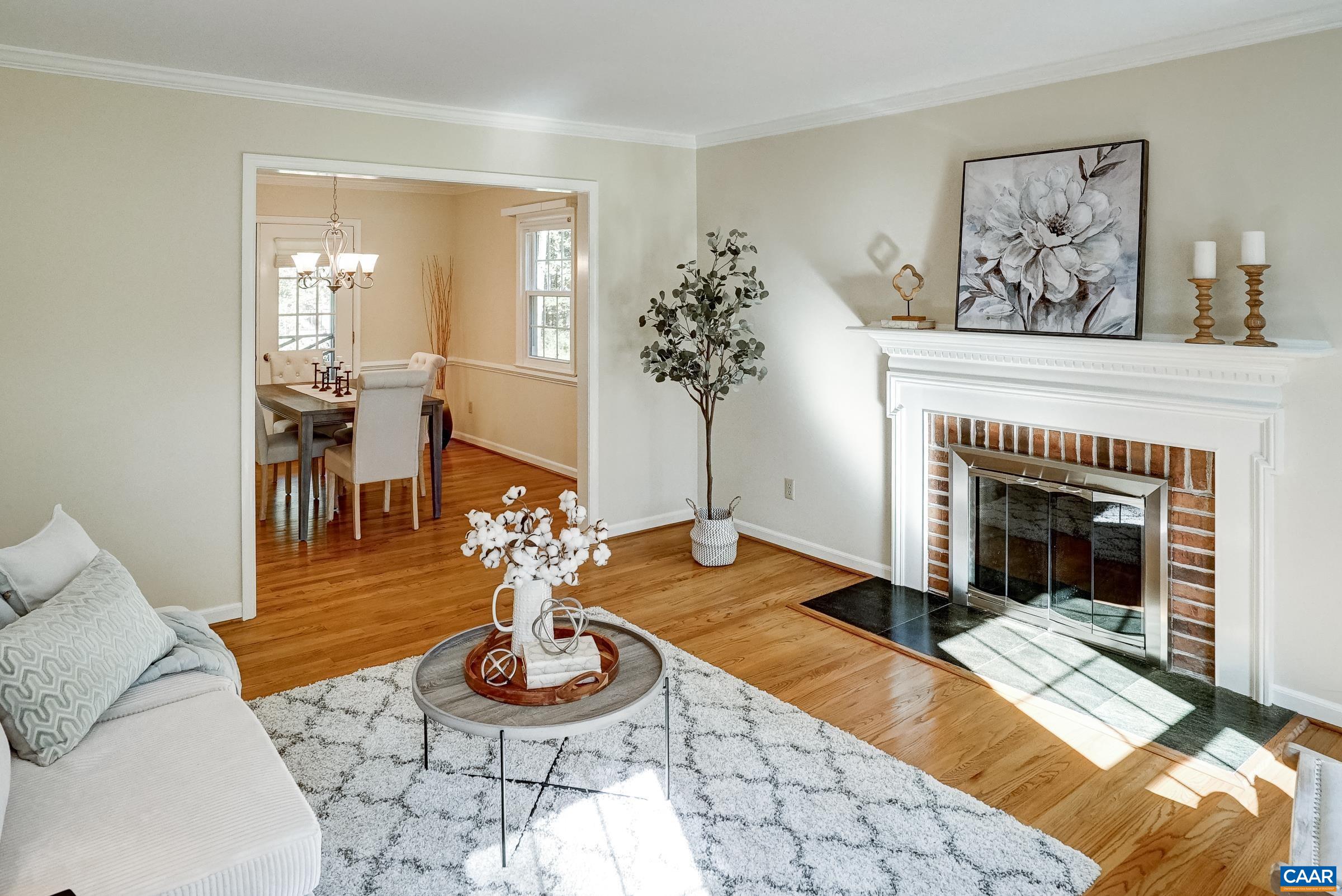 Large living room as you enter the home. Large living room as you enter the home.