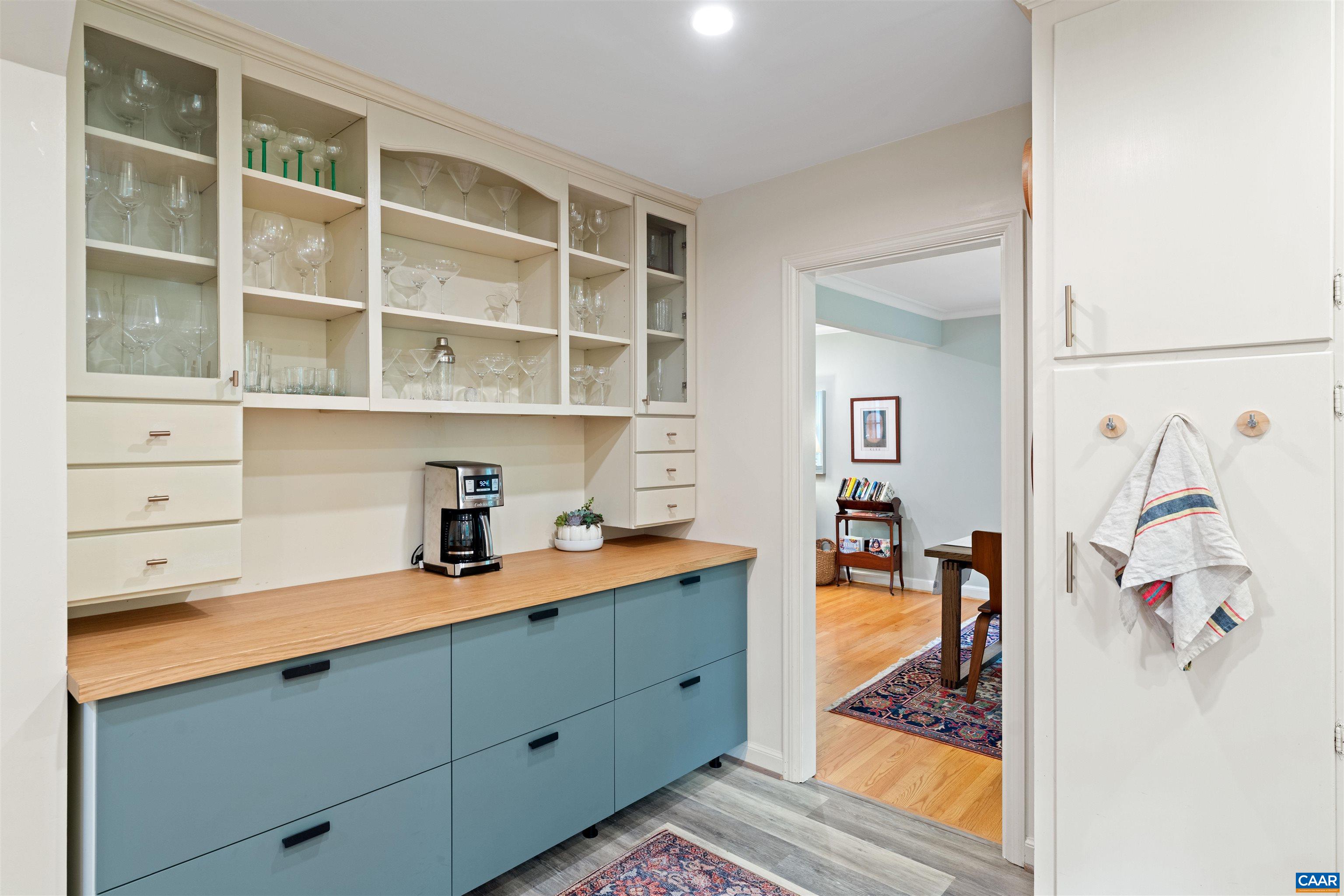 1613 KING MOUNTAIN RD, CHARLOTTESVILLE, Virginia 22901, 4 Bedrooms Bedrooms, ,3 BathroomsBathrooms,Residential,1613 KING MOUNTAIN RD,682443 MLS # 682443