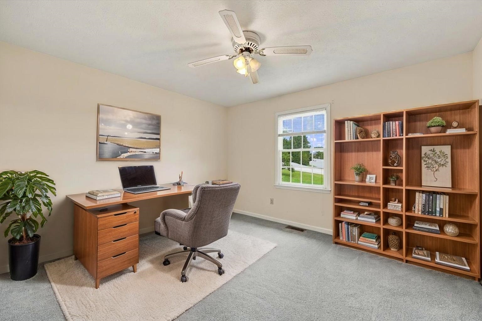 1216 POPLAR CIR, HARRISONBURG, Virginia 22802, 3 Bedrooms Bedrooms, ,3 BathroomsBathrooms,Residential,1216 POPLAR CIR,682495 MLS # 682495 1216 POPLAR CIR, HARRISONBURG, Virginia 22802, 3 Bedrooms Bedrooms, ,3 BathroomsBathrooms,Residential,1216 POPLAR CIR,682495 MLS # 682495