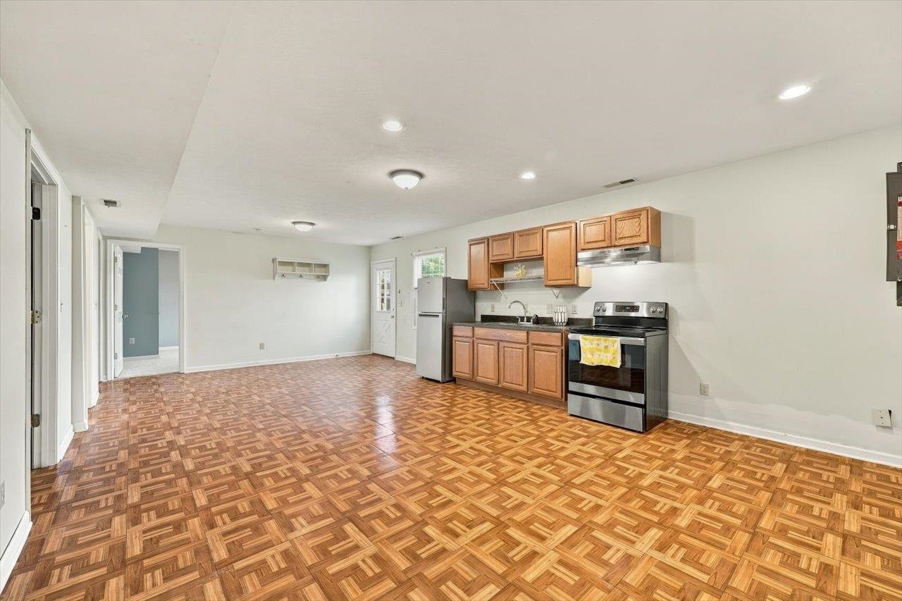 1216 POPLAR CIR, HARRISONBURG, Virginia 22802, 3 Bedrooms Bedrooms, ,3 BathroomsBathrooms,Residential,1216 POPLAR CIR,682495 MLS # 682495 1216 POPLAR CIR, HARRISONBURG, Virginia 22802, 3 Bedrooms Bedrooms, ,3 BathroomsBathrooms,Residential,1216 POPLAR CIR,682495 MLS # 682495