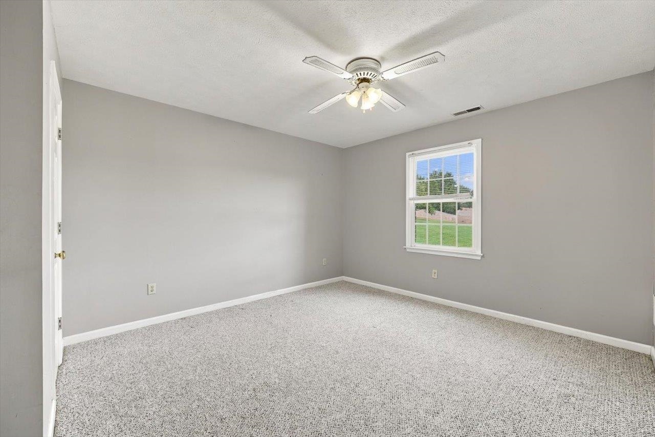 1216 POPLAR CIR, HARRISONBURG, Virginia 22802, 3 Bedrooms Bedrooms, ,3 BathroomsBathrooms,Residential,1216 POPLAR CIR,682495 MLS # 682495 1216 POPLAR CIR, HARRISONBURG, Virginia 22802, 3 Bedrooms Bedrooms, ,3 BathroomsBathrooms,Residential,1216 POPLAR CIR,682495 MLS # 682495