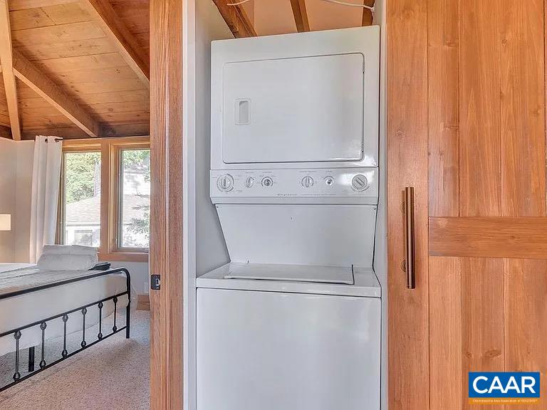 48 MEADOW LN, NELLYSFORD, Virginia 22958, 3 Bedrooms Bedrooms, ,2 BathroomsBathrooms,Residential,48 MEADOW LN,674559 MLS # 674559