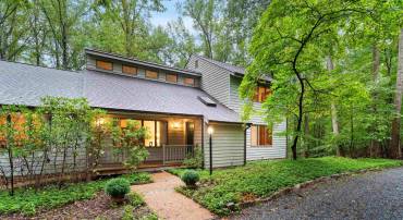 3335 BROOKSIDE DR, CHARLOTTESVILLE, Virginia 22901, 4 Bedrooms Bedrooms, ,3 BathroomsBathrooms,Residential,3335 BROOKSIDE DR,682450 MLS # 682450