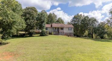 7467 ROBINSON RIVER RD, RAPIDAN, Virginia 22733, 5 Bedrooms Bedrooms, ,3 BathroomsBathrooms,Residential,7467 ROBINSON RIVER RD,682536 MLS # 682536
