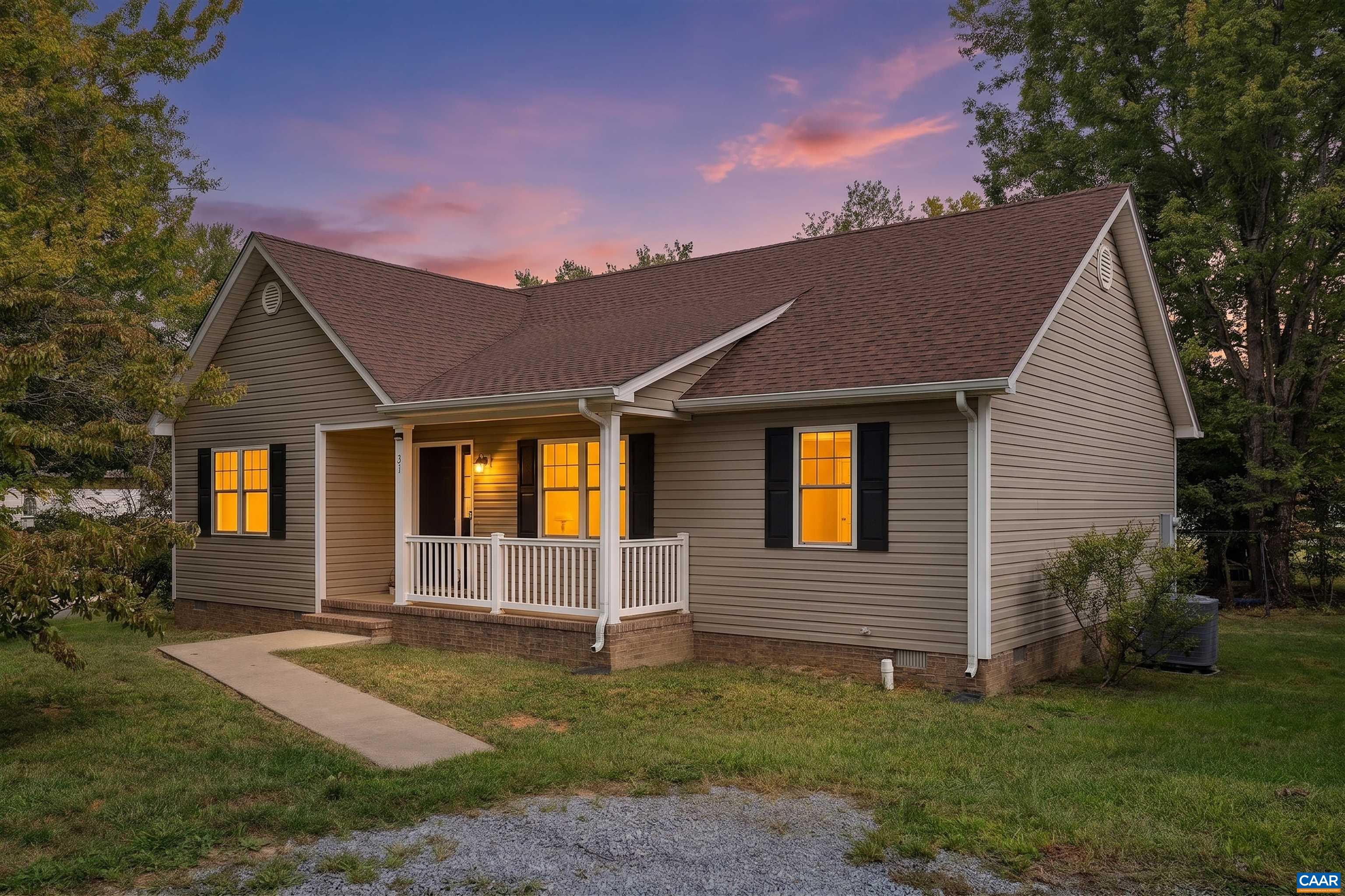 38 HAYRICK RD, WAYNESBORO, Virginia 22980, 3 Bedrooms Bedrooms, ,2 BathroomsBathrooms,Residential,38 HAYRICK RD,682538 MLS # 682538