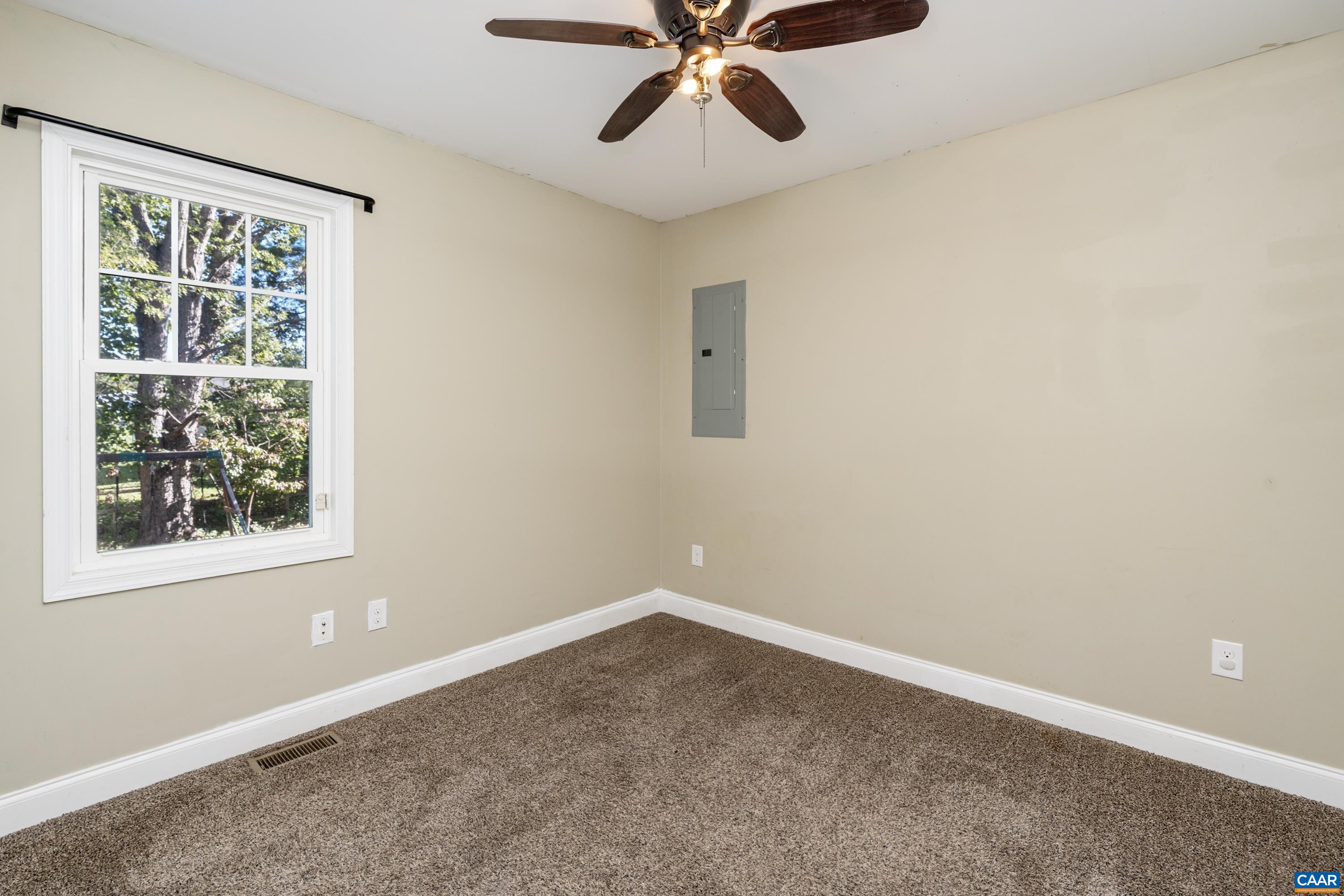 38 HAYRICK RD, WAYNESBORO, Virginia 22980, 3 Bedrooms Bedrooms, ,2 BathroomsBathrooms,Residential,38 HAYRICK RD,682538 MLS # 682538