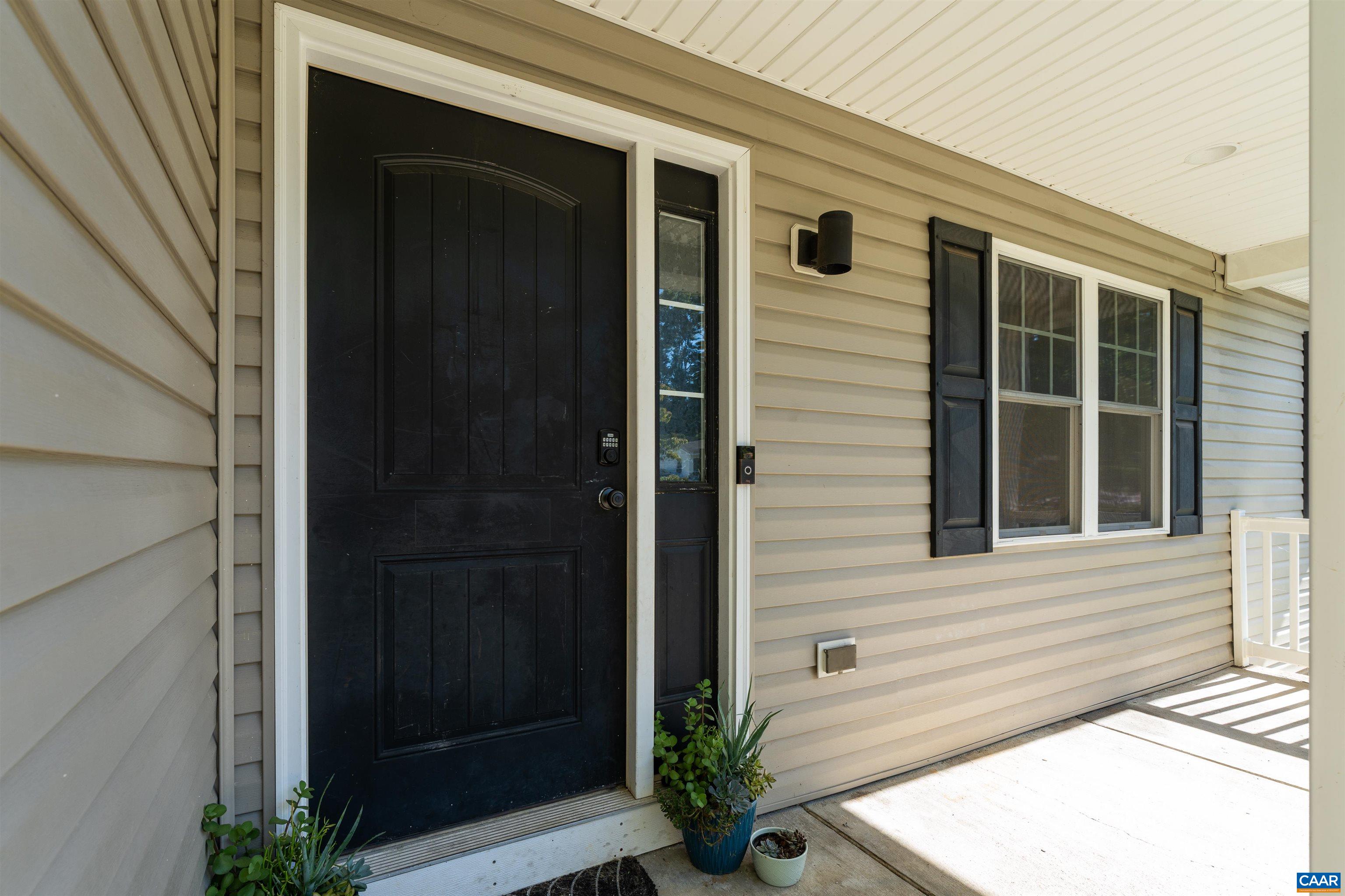 38 HAYRICK RD, WAYNESBORO, Virginia 22980, 3 Bedrooms Bedrooms, ,2 BathroomsBathrooms,Residential,38 HAYRICK RD,682538 MLS # 682538