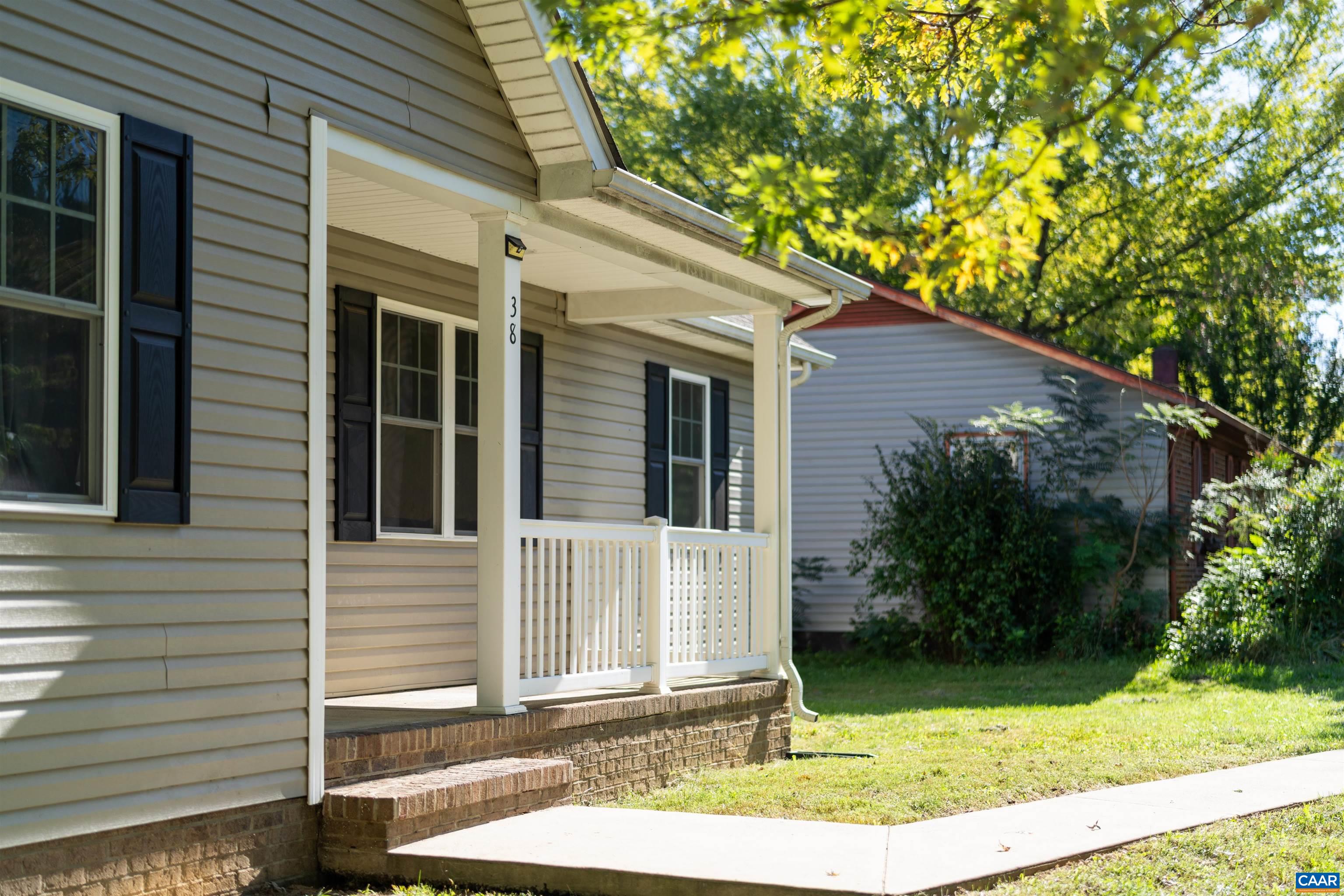 38 HAYRICK RD, WAYNESBORO, Virginia 22980, 3 Bedrooms Bedrooms, ,2 BathroomsBathrooms,Residential,38 HAYRICK RD,682538 MLS # 682538