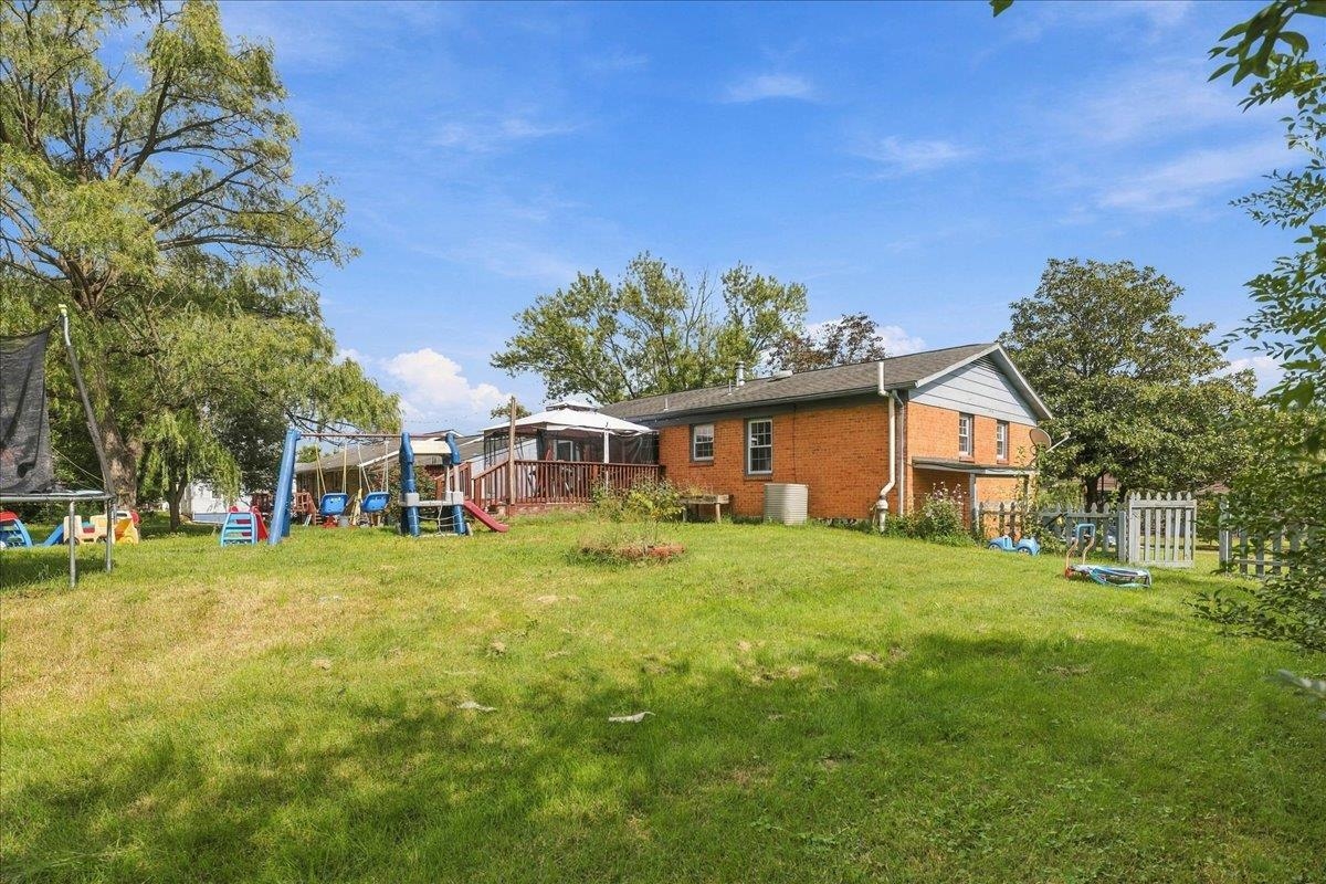 660 BLUE RIDGE DR, HARRISONBURG, Virginia 22802, 5 Bedrooms Bedrooms, ,3 BathroomsBathrooms,Residential,660 BLUE RIDGE DR,682540 MLS # 682540