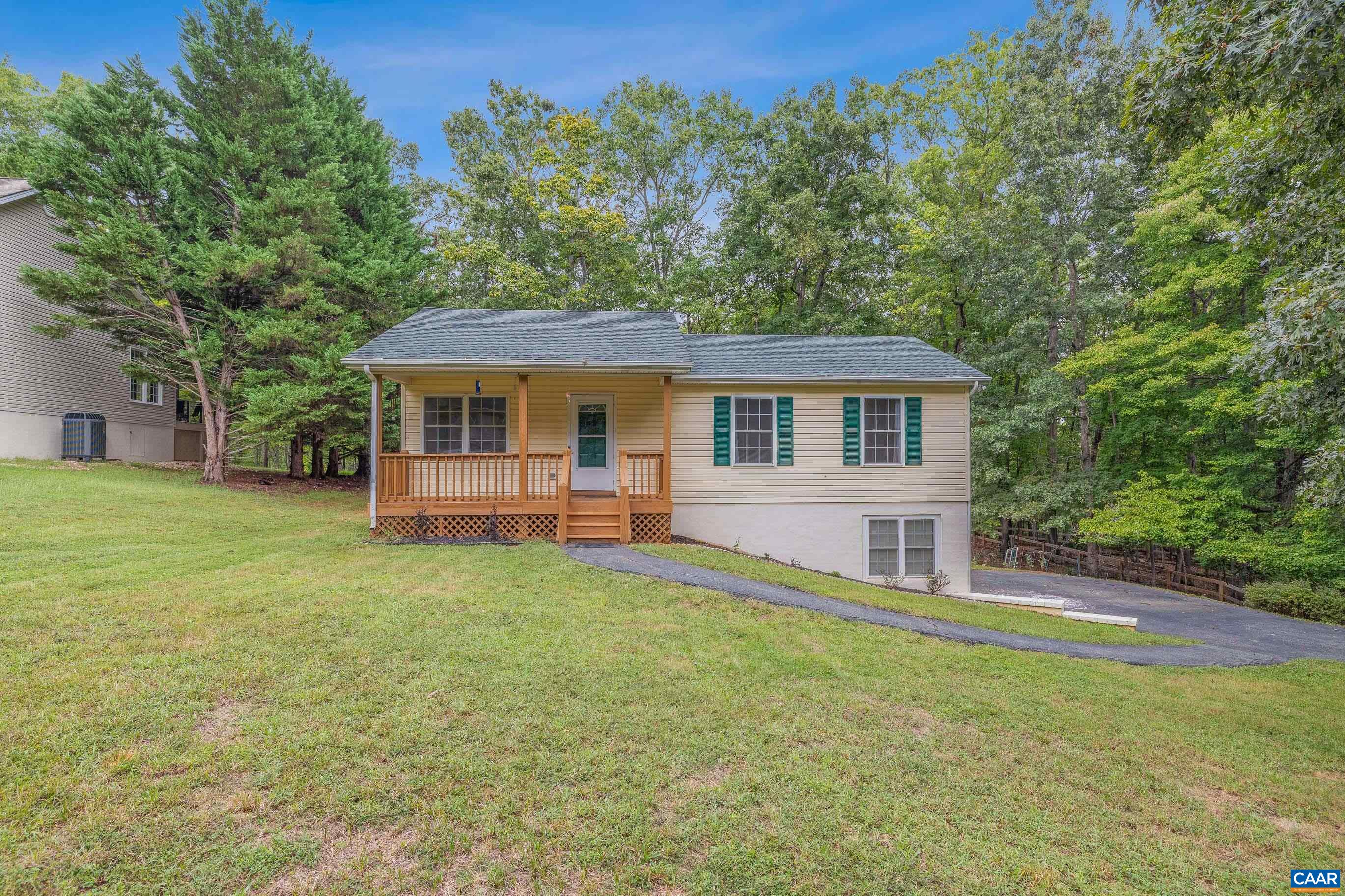 18 CLIFTWOOD RD, PALMYRA, Virginia 22963, 3 Bedrooms Bedrooms, ,2 BathroomsBathrooms,Residential,18 CLIFTWOOD RD,682452 MLS # 682452 18 CLIFTWOOD RD, PALMYRA, Virginia 22963, 3 Bedrooms Bedrooms, ,2 BathroomsBathrooms,Residential,18 CLIFTWOOD RD,682452 MLS # 682452