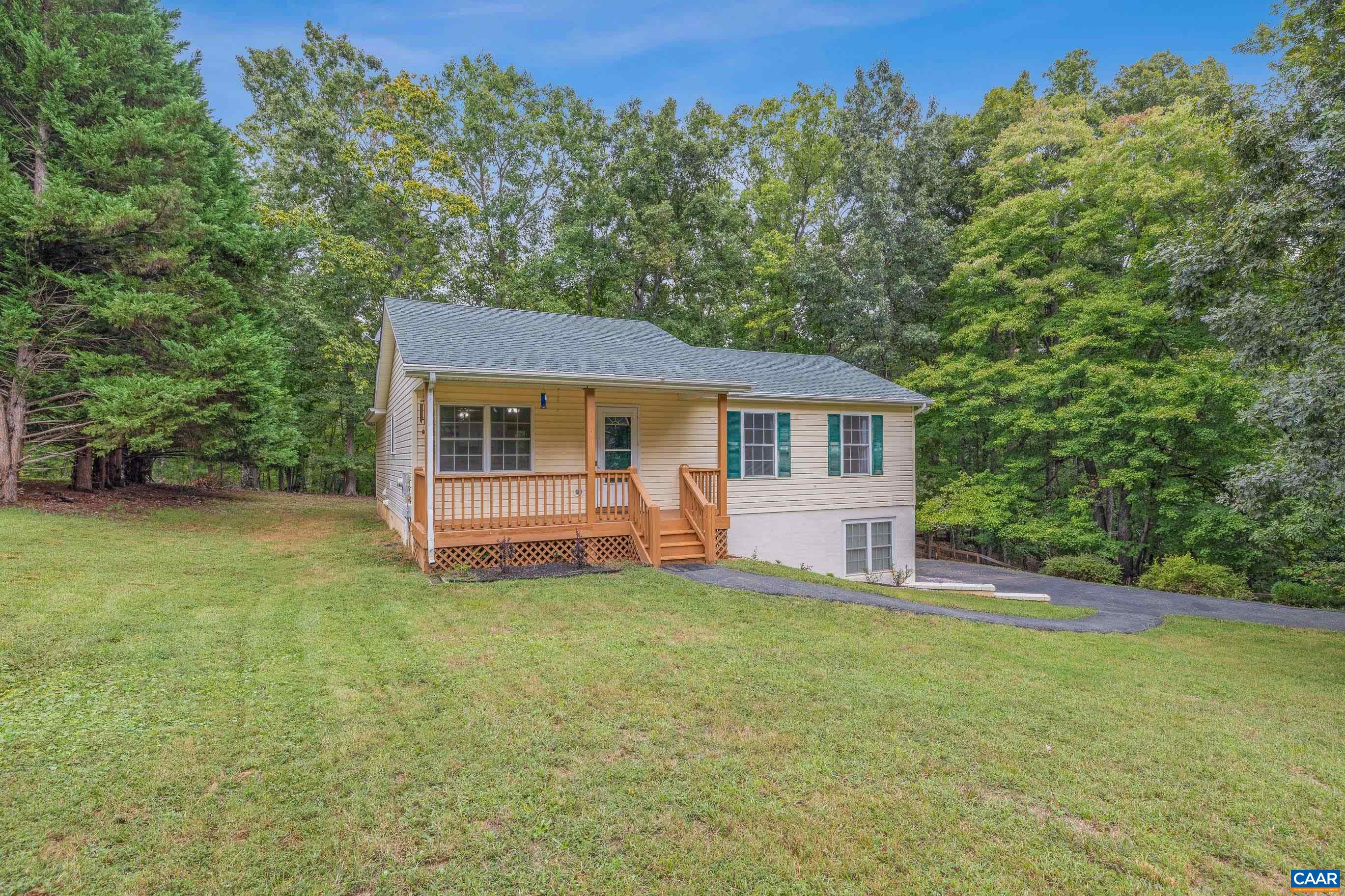 18 CLIFTWOOD RD, PALMYRA, Virginia 22963, 3 Bedrooms Bedrooms, ,2 BathroomsBathrooms,Residential,18 CLIFTWOOD RD,682452 MLS # 682452 18 CLIFTWOOD RD, PALMYRA, Virginia 22963, 3 Bedrooms Bedrooms, ,2 BathroomsBathrooms,Residential,18 CLIFTWOOD RD,682452 MLS # 682452
