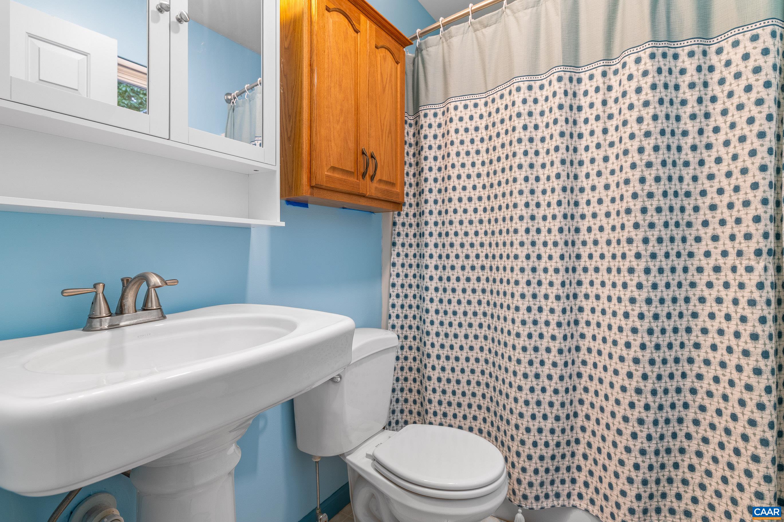 18 CLIFTWOOD RD, PALMYRA, Virginia 22963, 3 Bedrooms Bedrooms, ,2 BathroomsBathrooms,Residential,18 CLIFTWOOD RD,682452 MLS # 682452 18 CLIFTWOOD RD, PALMYRA, Virginia 22963, 3 Bedrooms Bedrooms, ,2 BathroomsBathrooms,Residential,18 CLIFTWOOD RD,682452 MLS # 682452